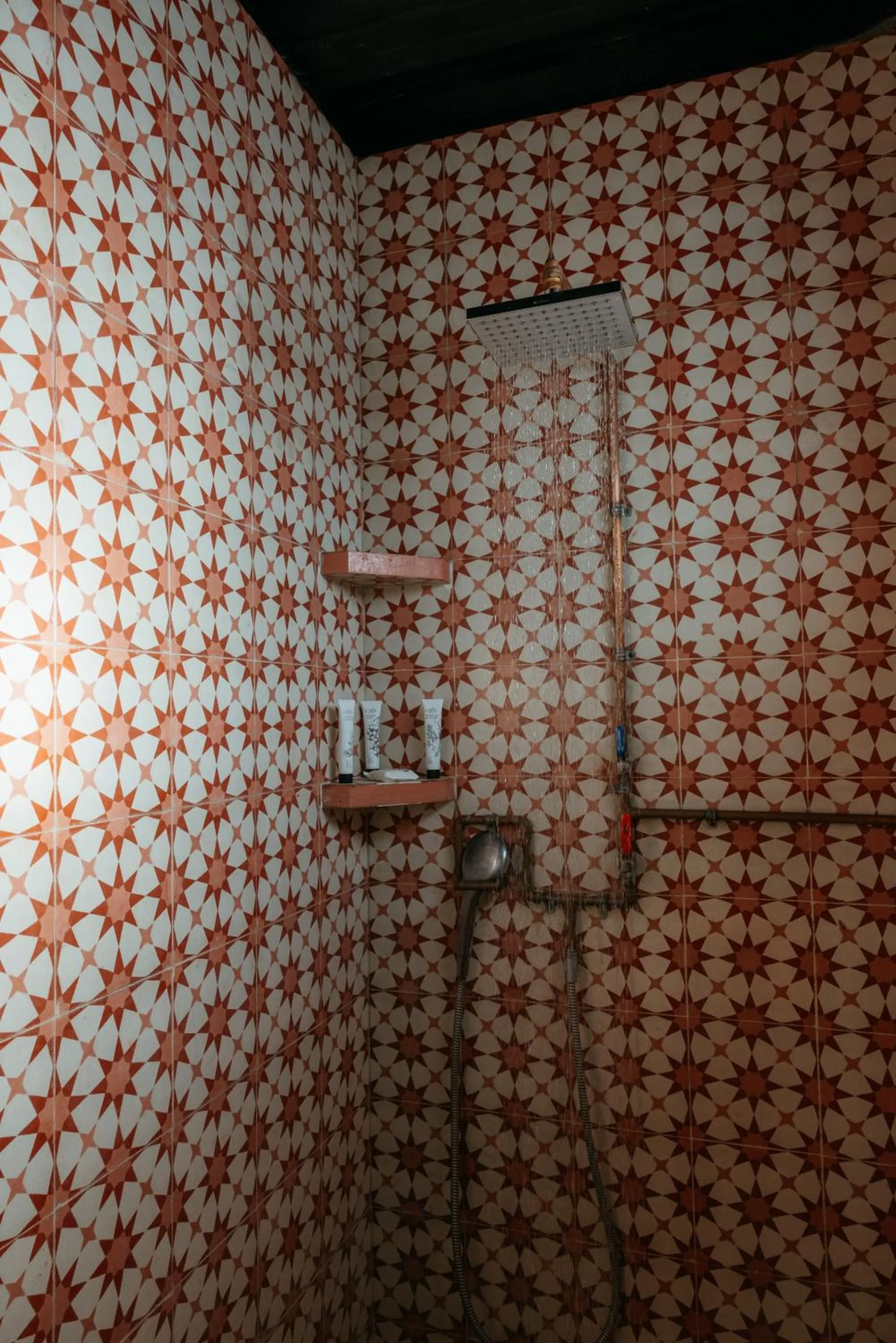 Shower in Hotel Los Amantes Valle de Guadalupe