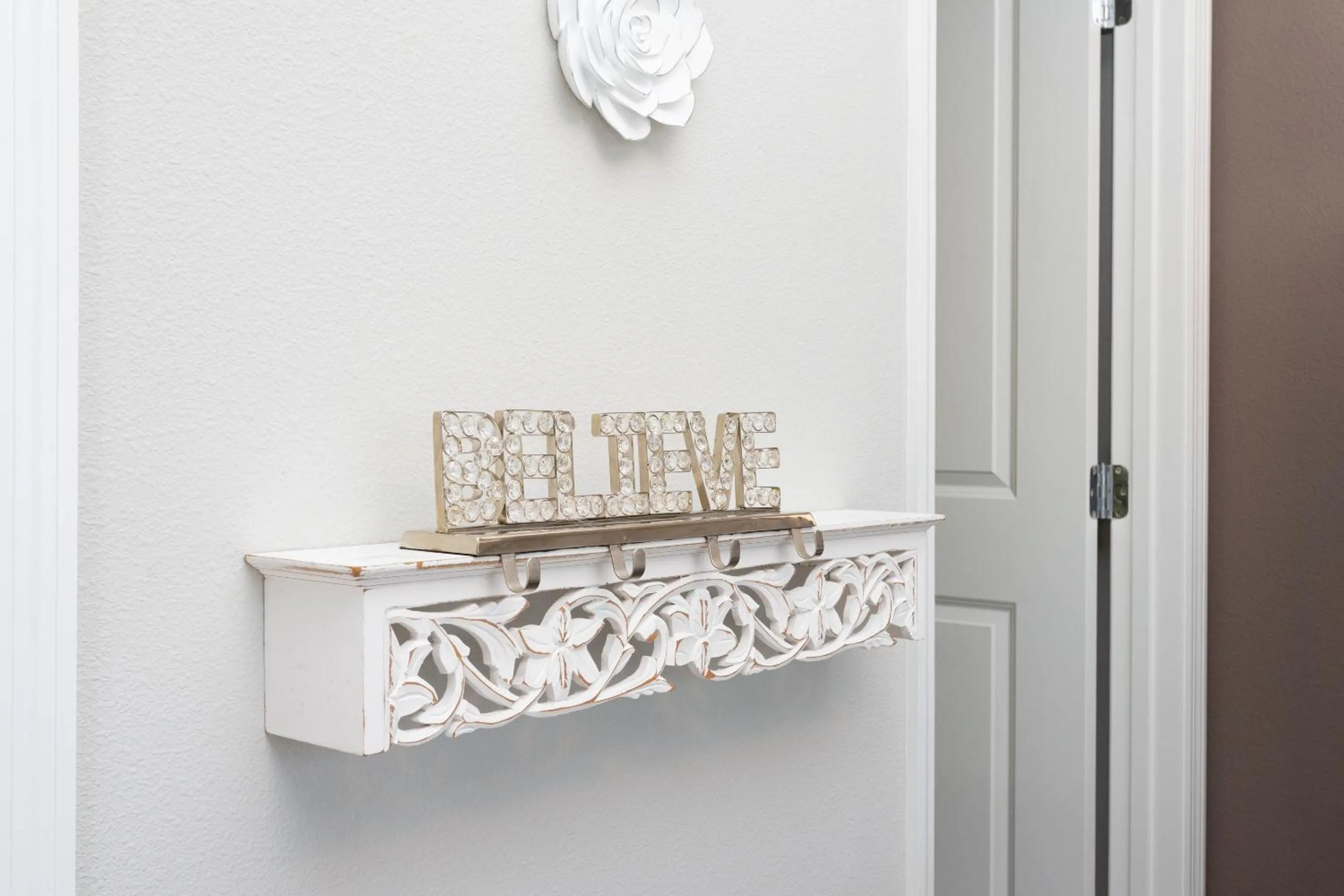 Gorgeous and New House at Le Reve Resort (214221)