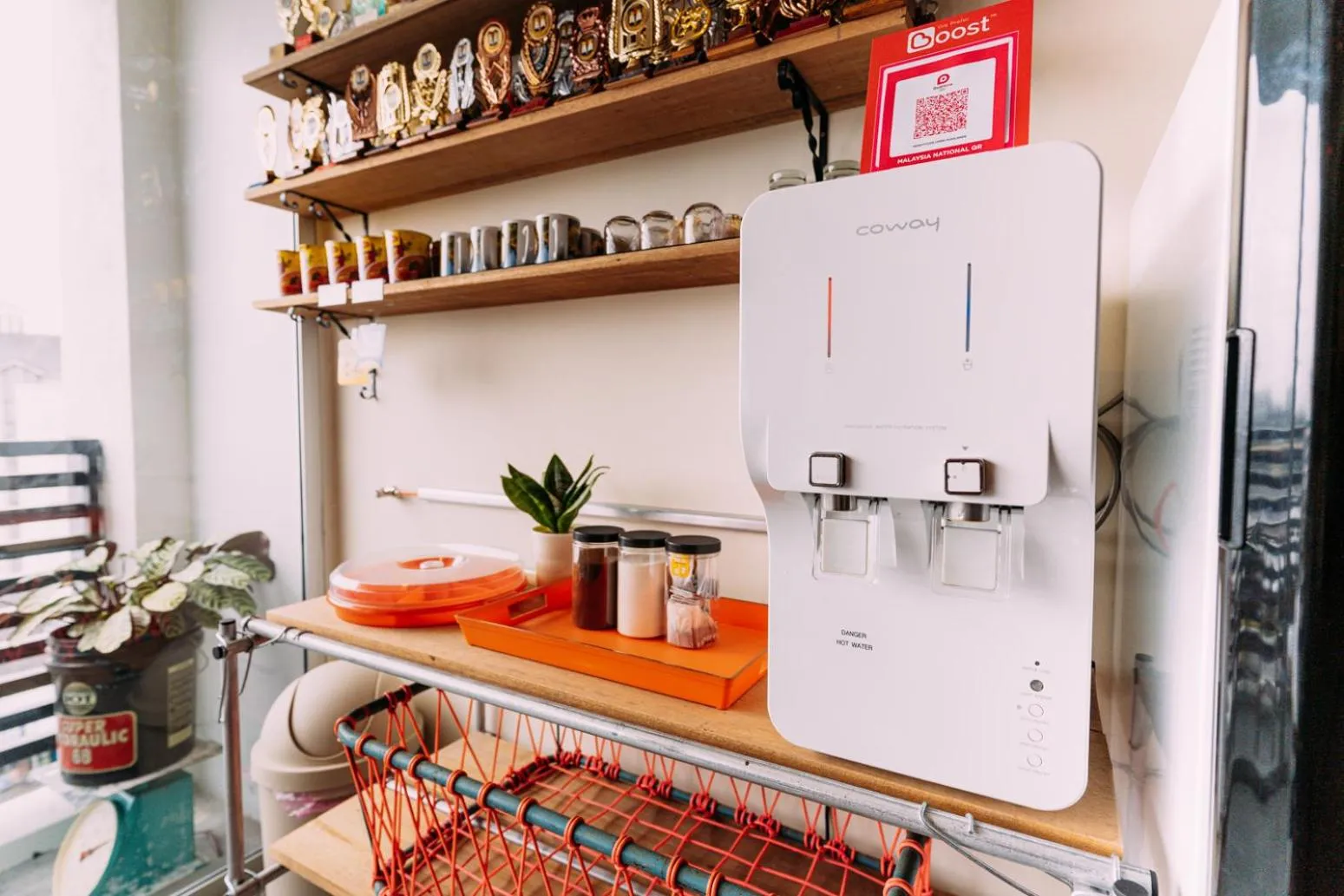 Coffee/tea facilities in Walk-Up To SIAR - Children Not Allowed