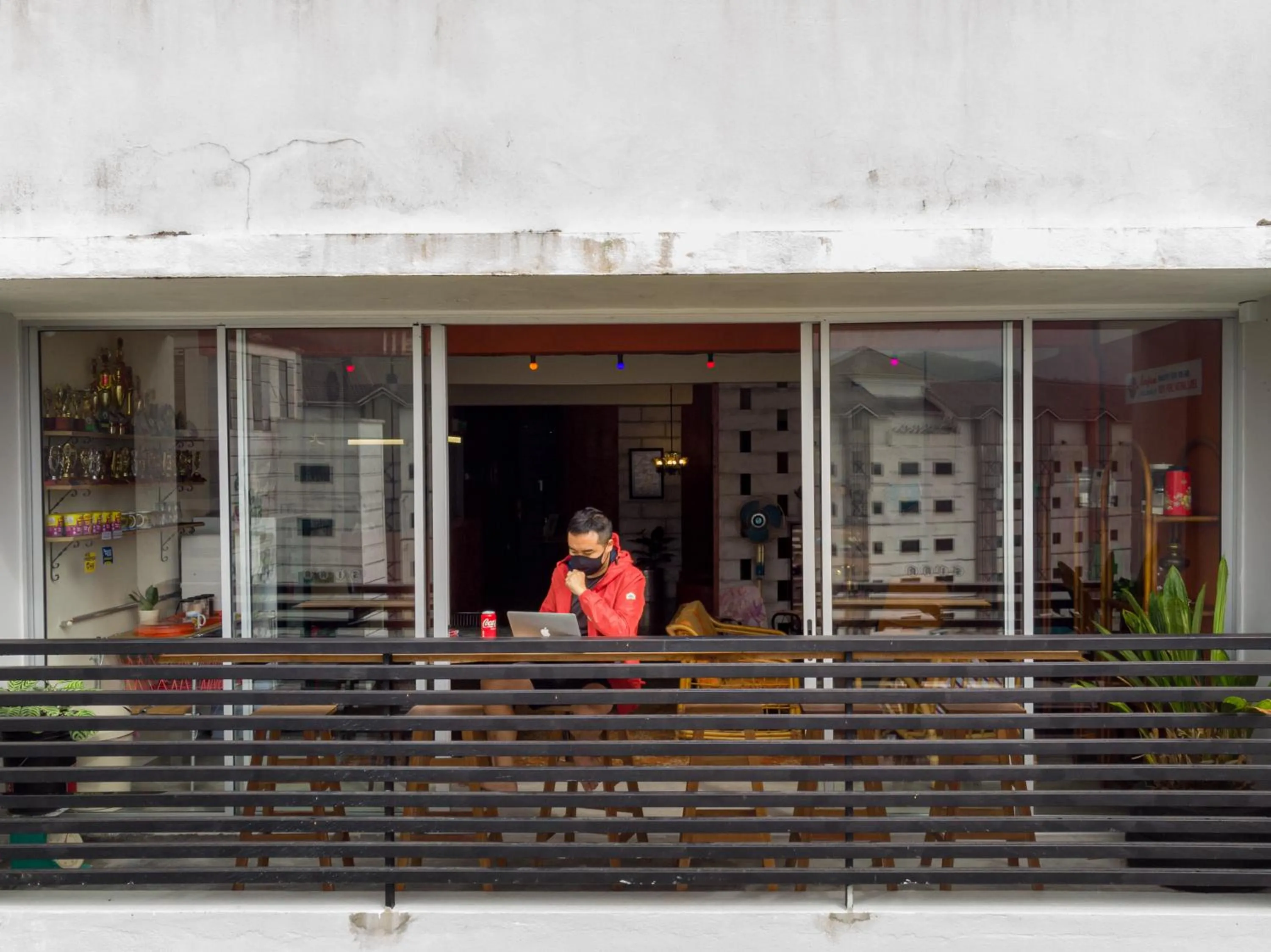 Balcony/Terrace in Walk-Up To SIAR - Children Not Allowed
