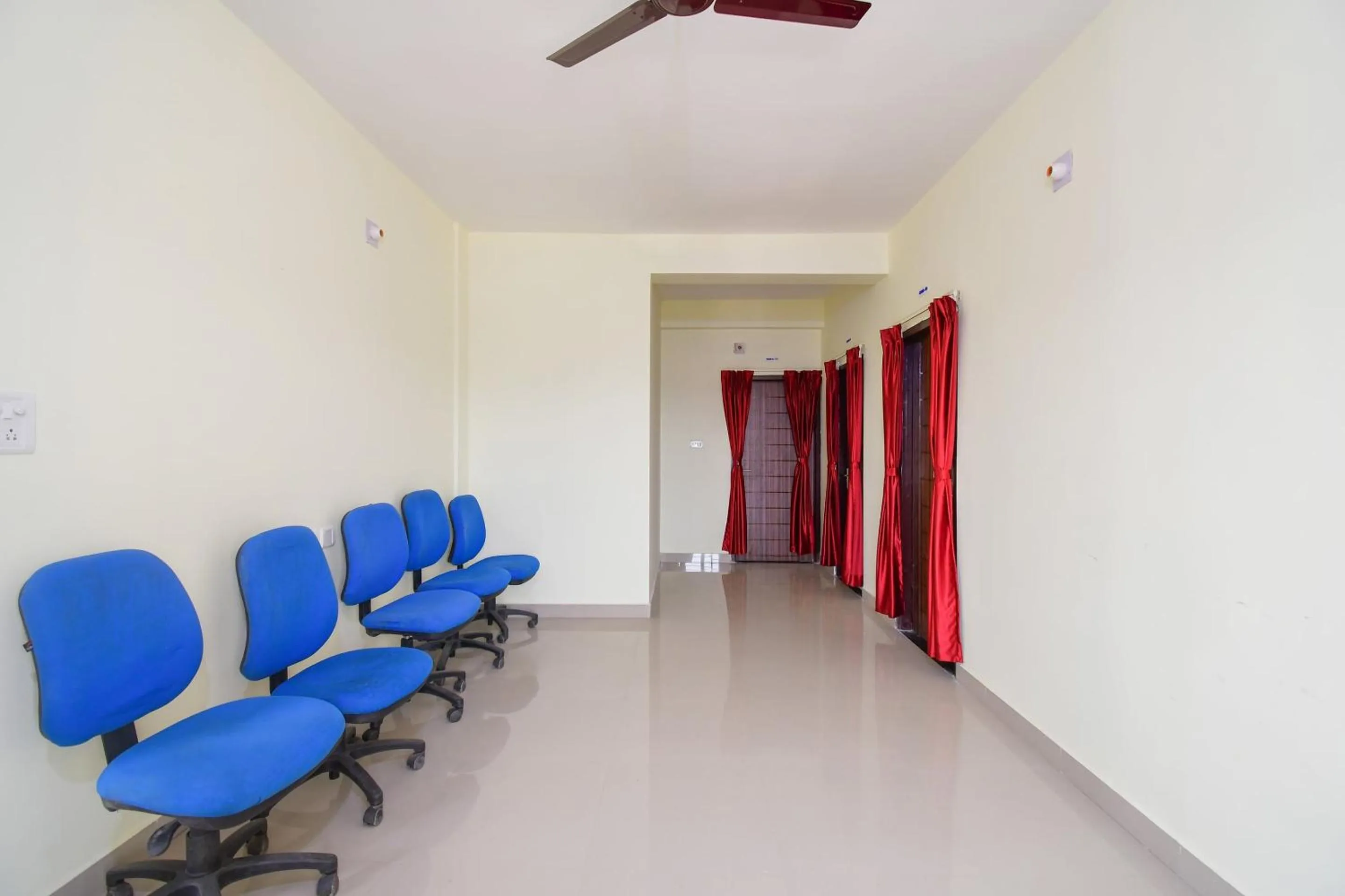 Bedroom in Hotel O U Tech Hotel And Restaurant