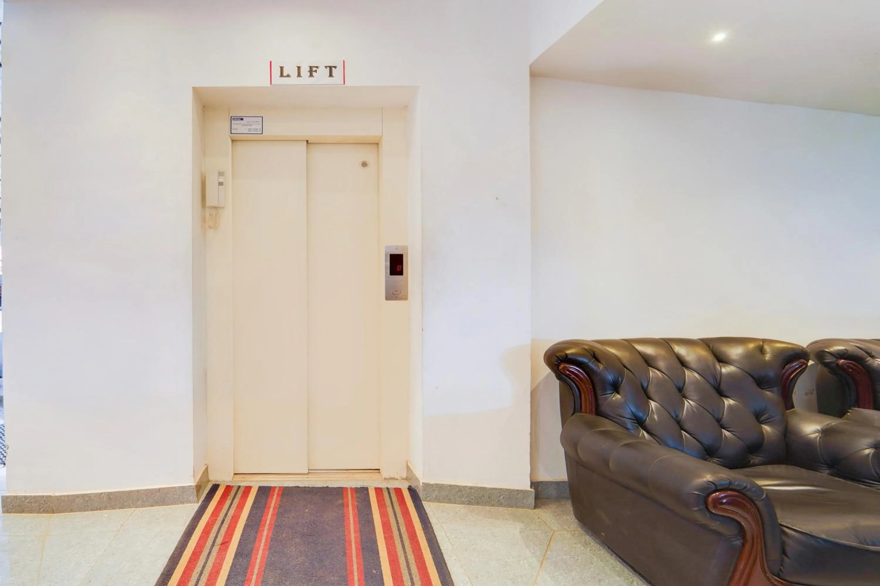 Lobby or reception in Hotel O Vazhakkala