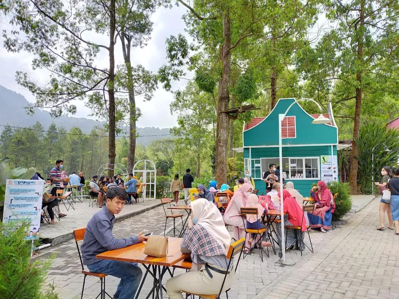 Breakfast in Pagupon Camp Syariah