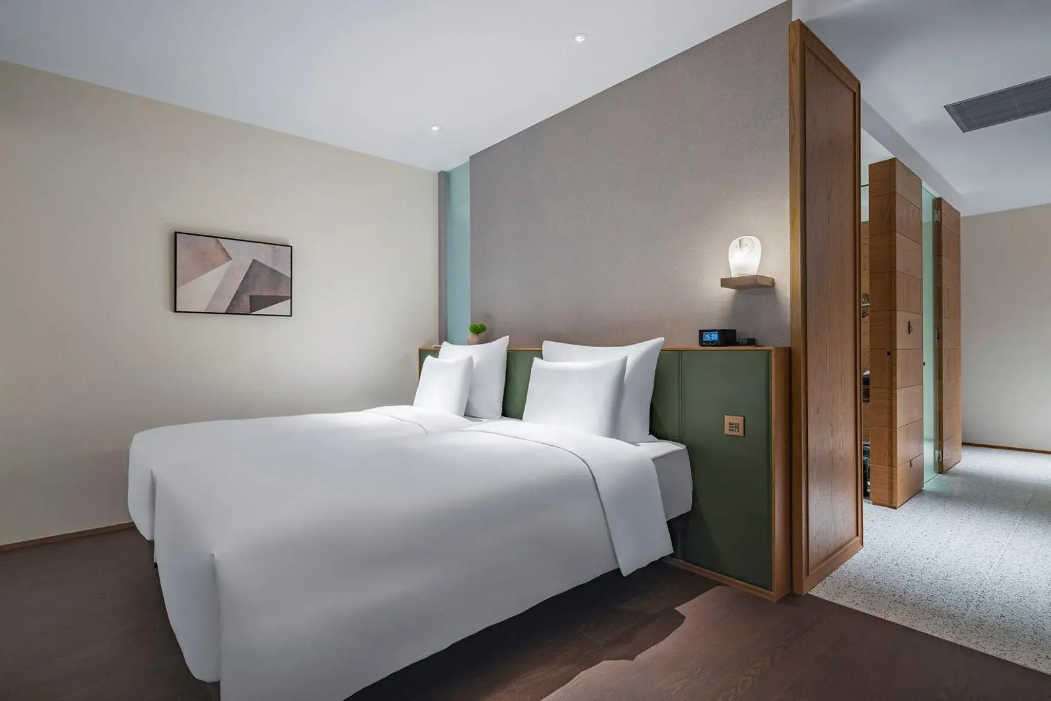 Corner Twin Room in Humble Boutique Hotel Corner Twin Room in Humble Boutique Hotel