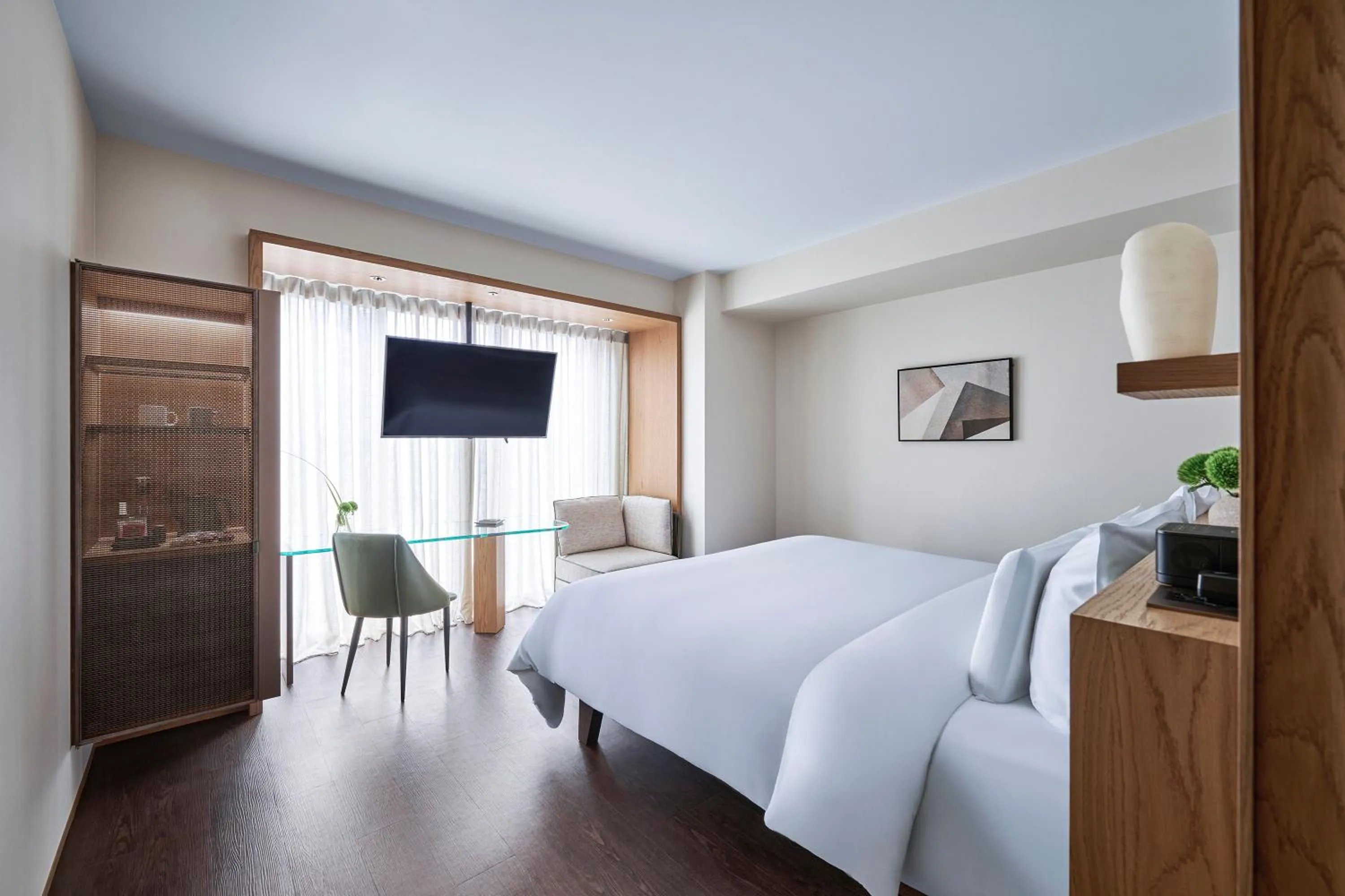 Photo of the whole room, Bed in Humble Boutique Hotel