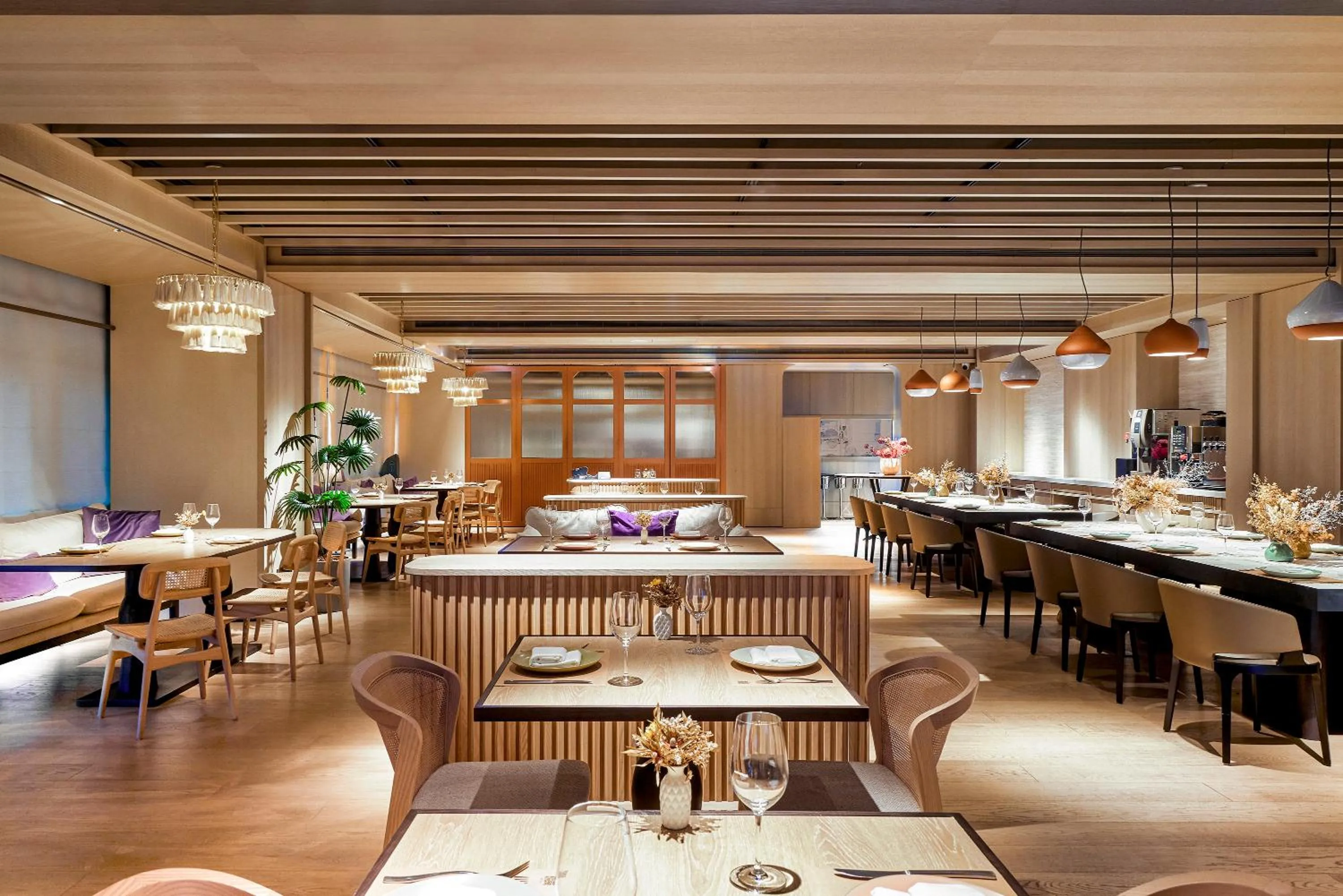 Restaurant/places to eat in Humble Boutique Hotel