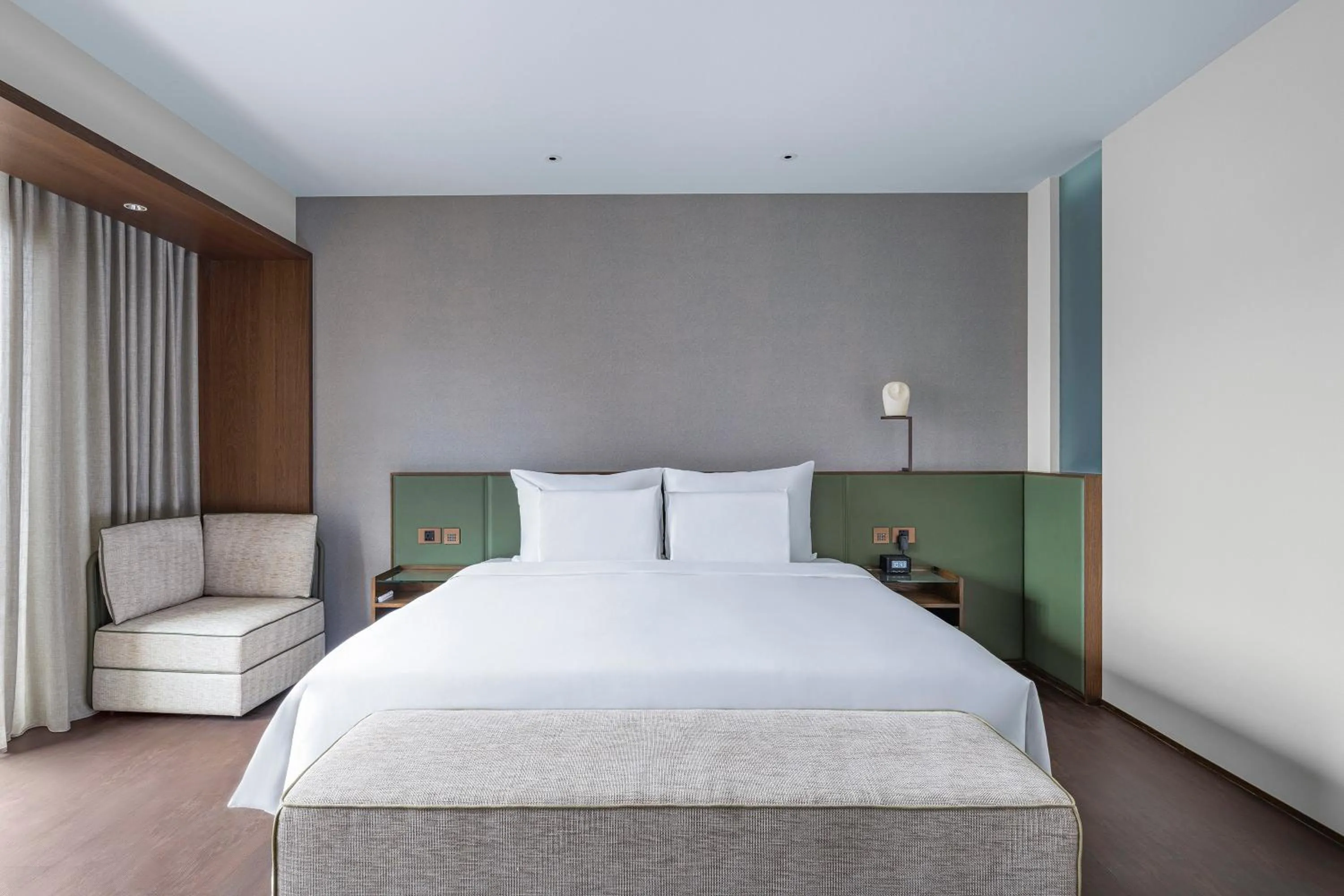 Photo of the whole room, Bed in Humble Boutique Hotel