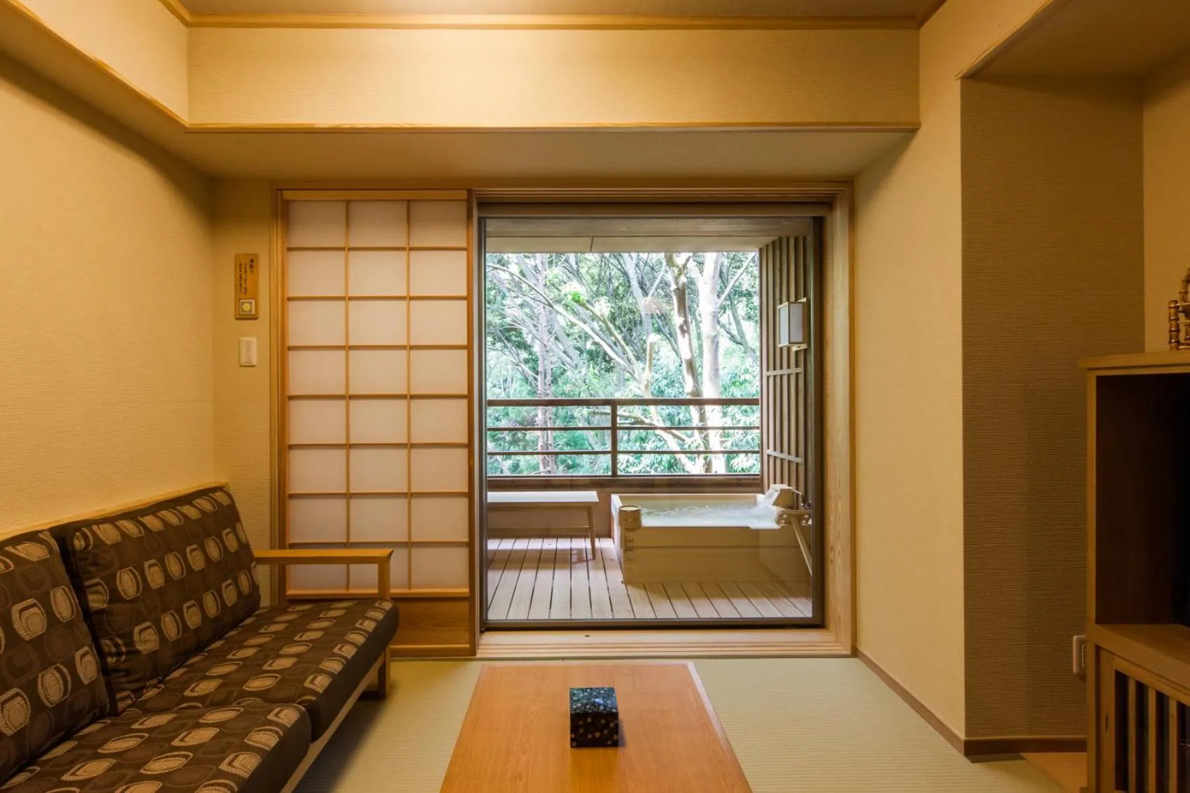 Open Air Bath in Ikyu