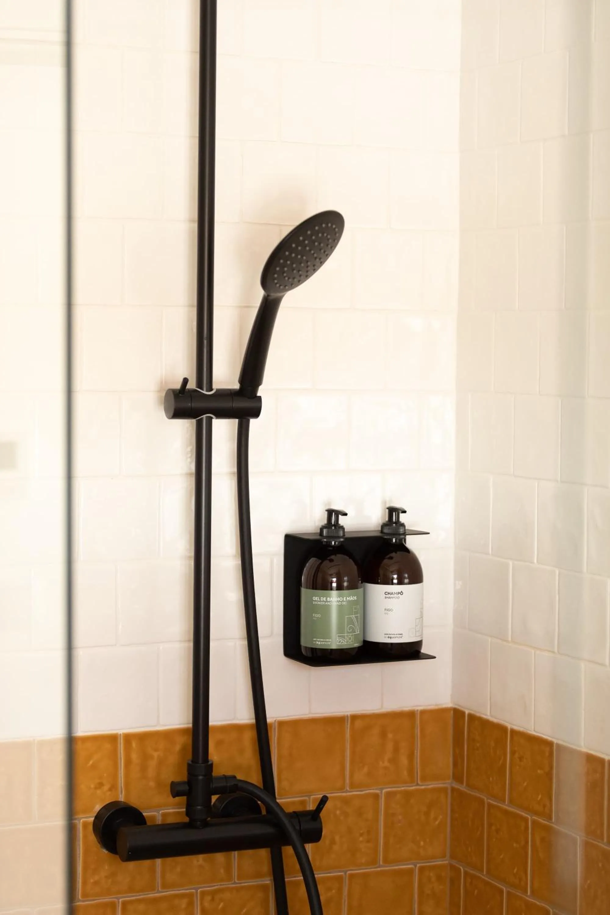 Shower in Casa do Gadanha