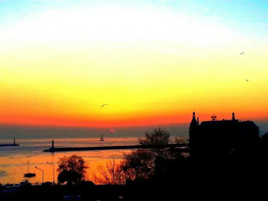 Double Room with Sea View in deniz otel Double Room with Sea View in deniz otel