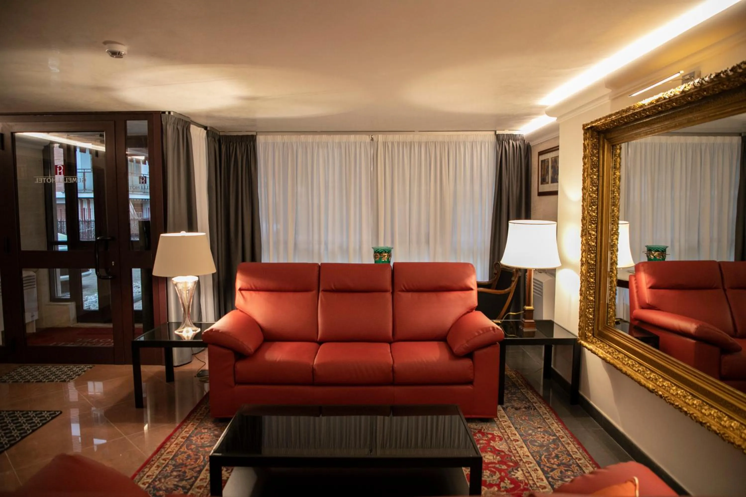 Lobby or reception in Gemelli Hotel