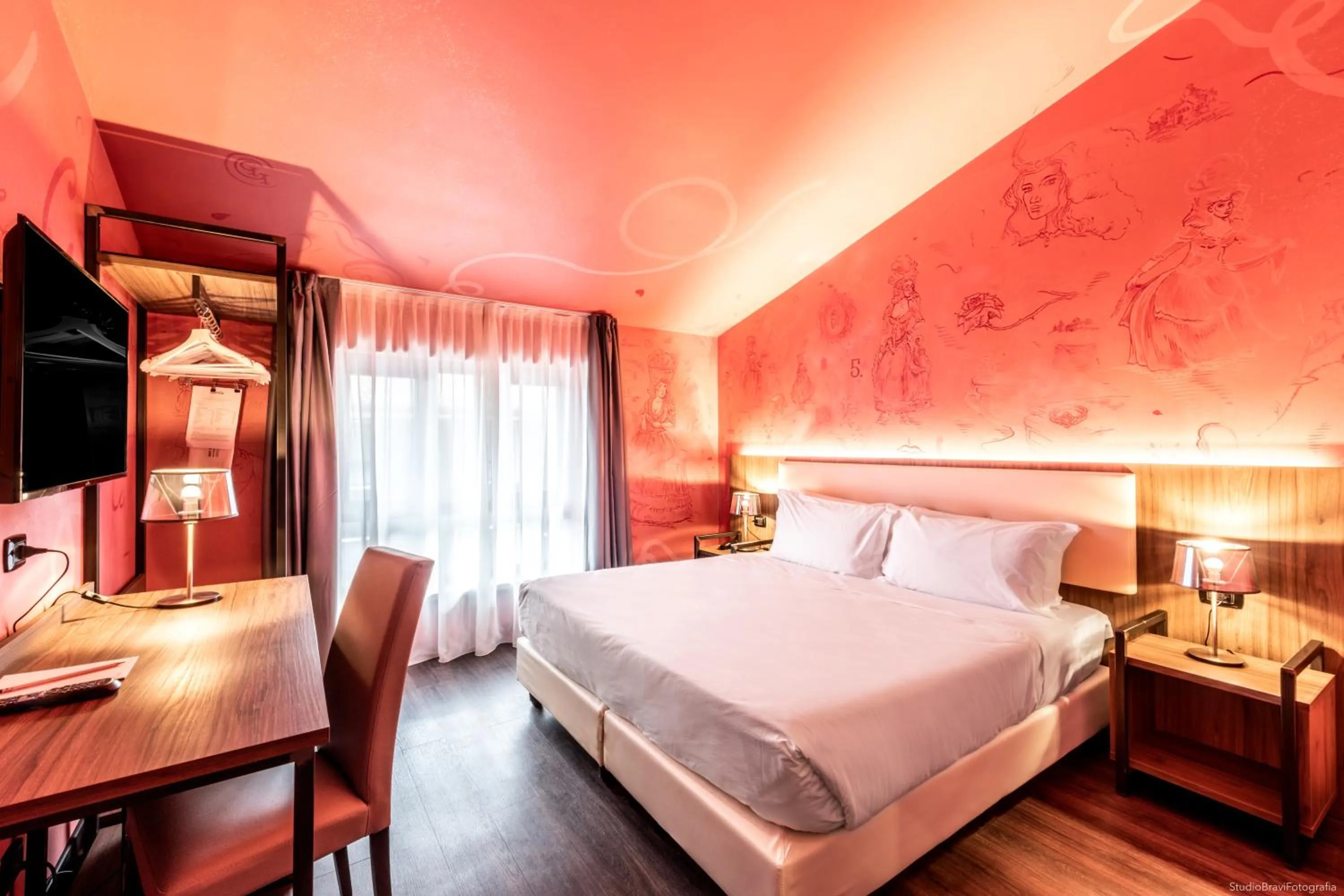 Bed in Muraless Art Hotel - WorldHotels Crafted