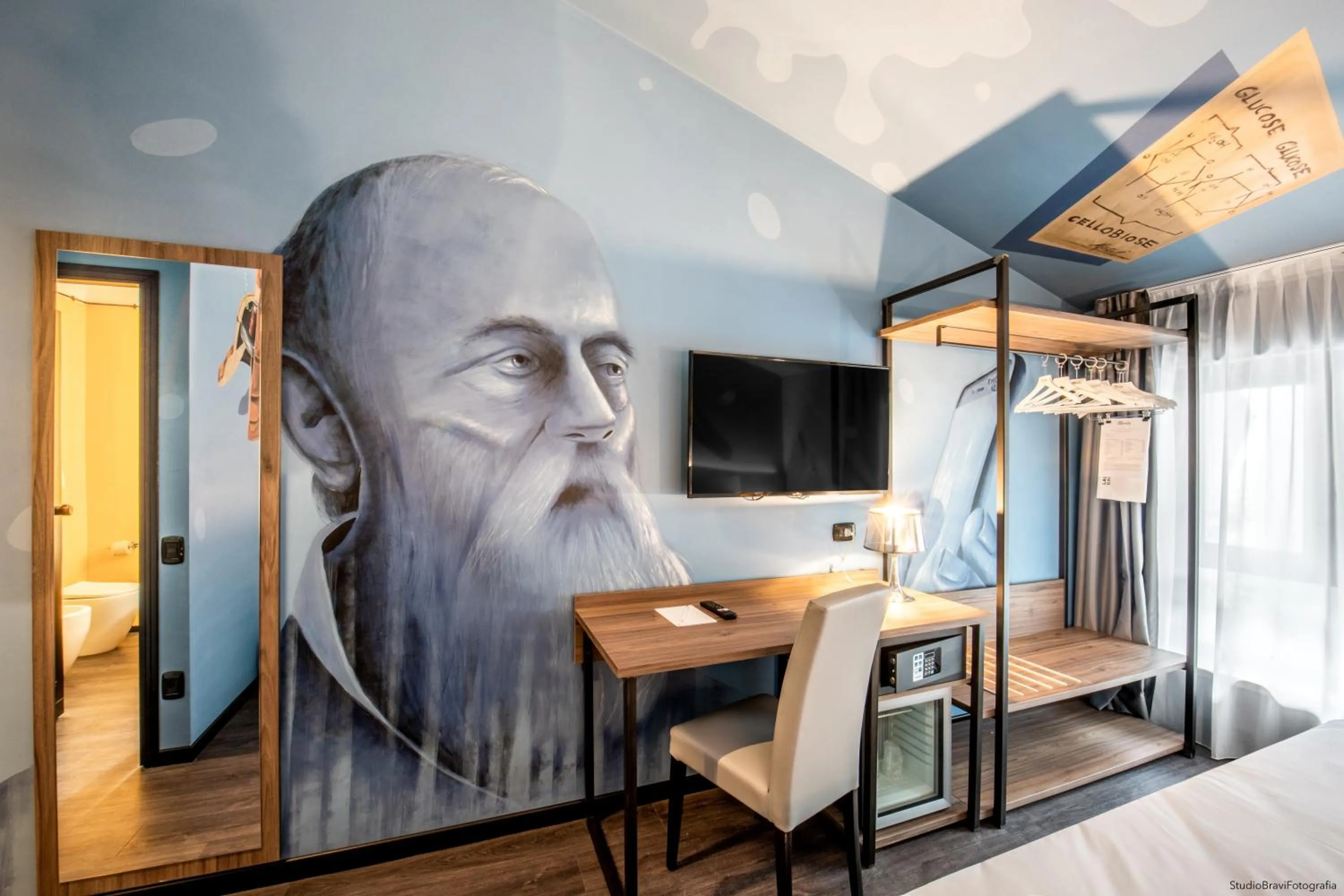 Photo of the whole room, Bed in Muraless Art Hotel - WorldHotels Crafted