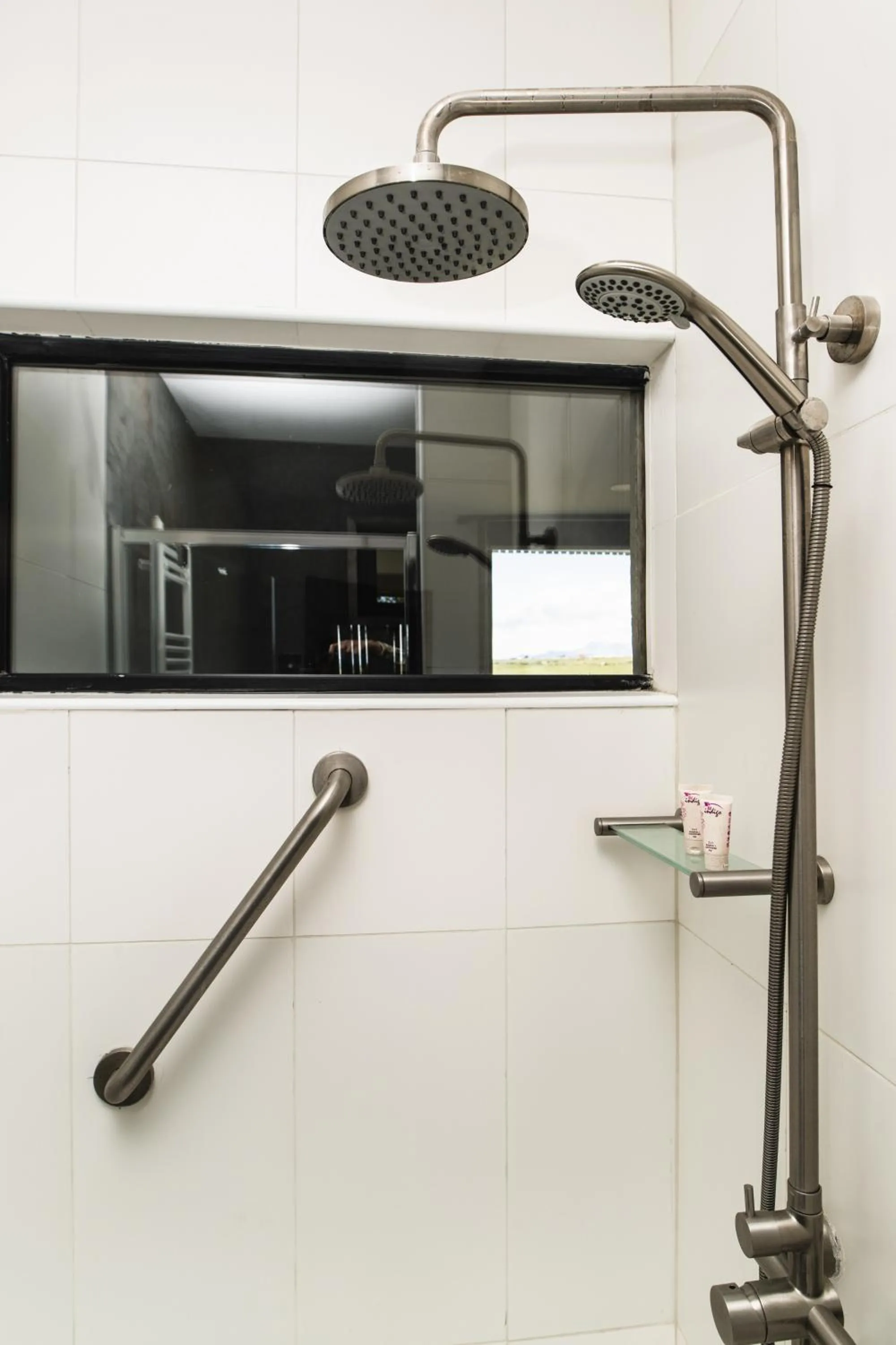 Shower in Hotel Hacienda Dorotea