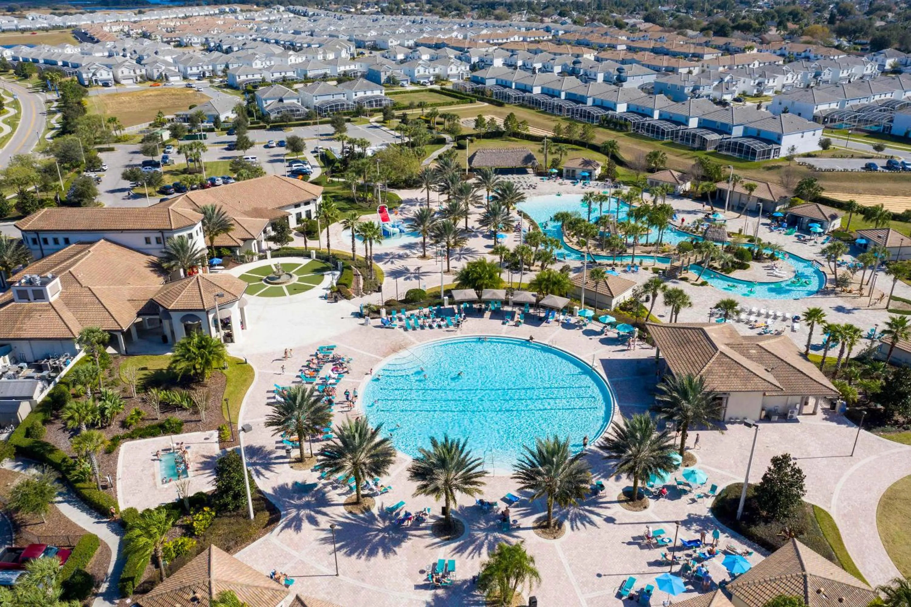 Splendid 4 Bd w/ Pool Close to Disney @ Champions Gate 1006