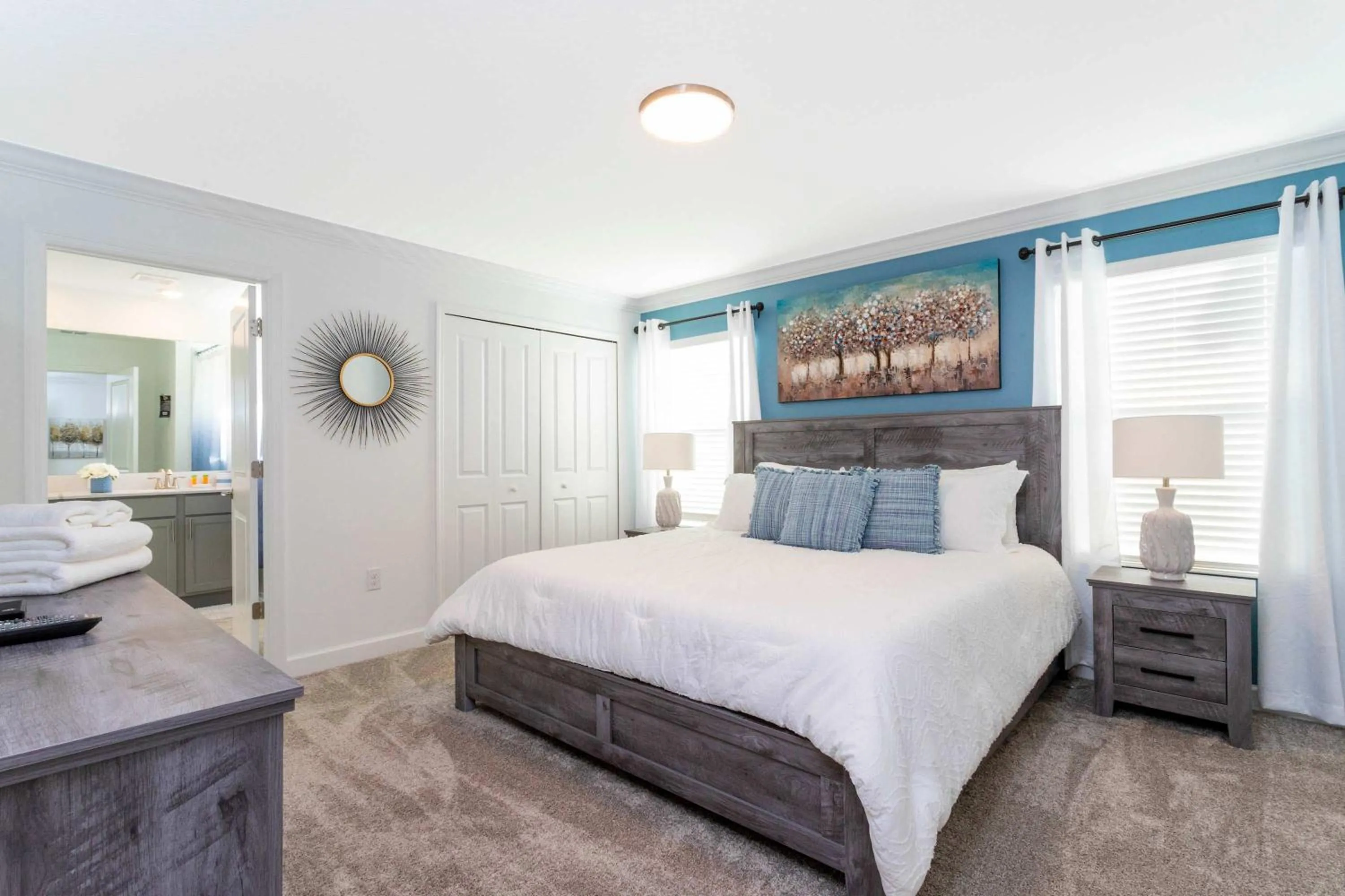 Bed in Splendid 4 Bd w/ Pool Close to Disney @ Champions Gate 1006