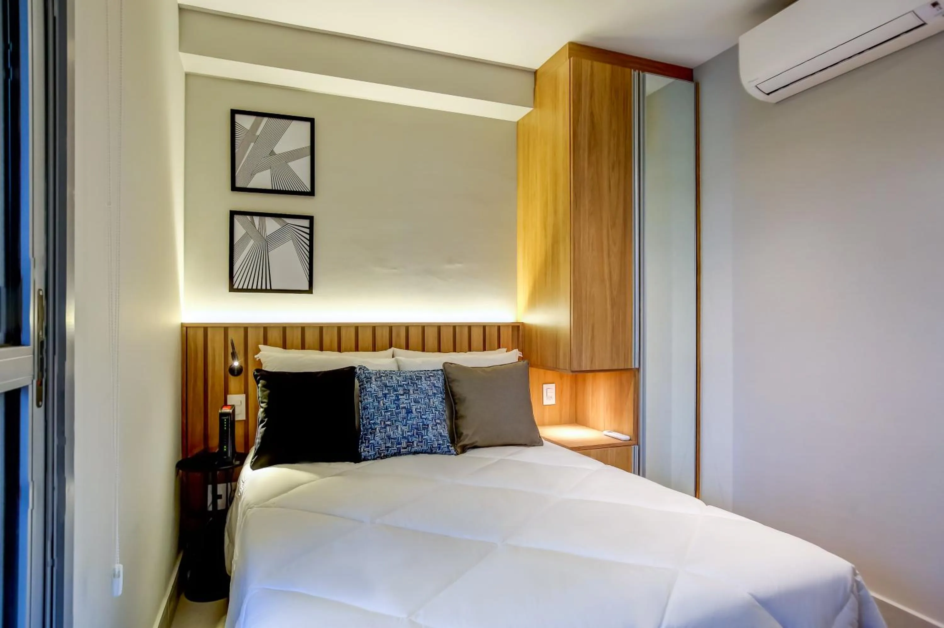 Bed in Roomo Butantã Rebouças