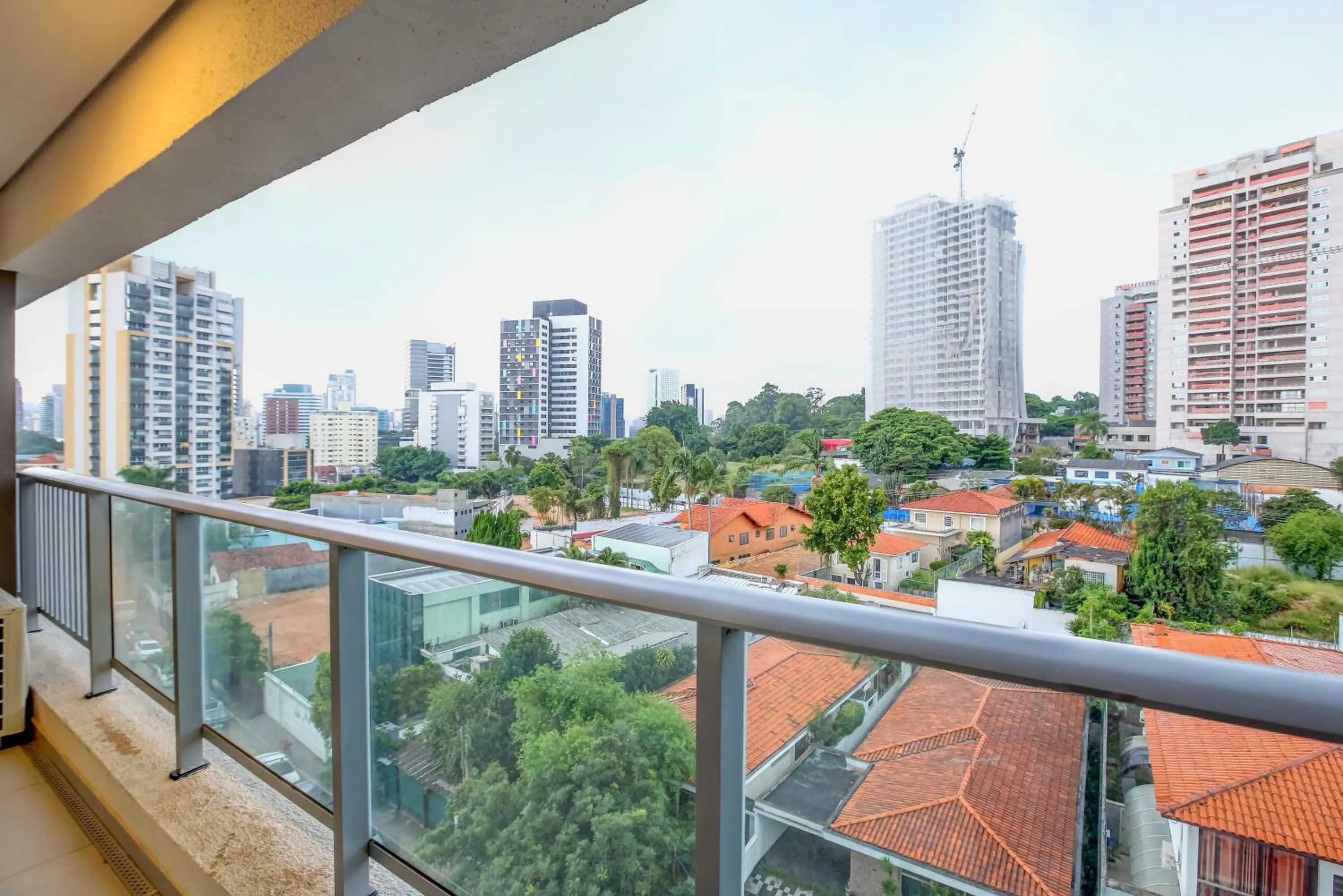 Balcony/Terrace in Roomo Butantã Rebouças