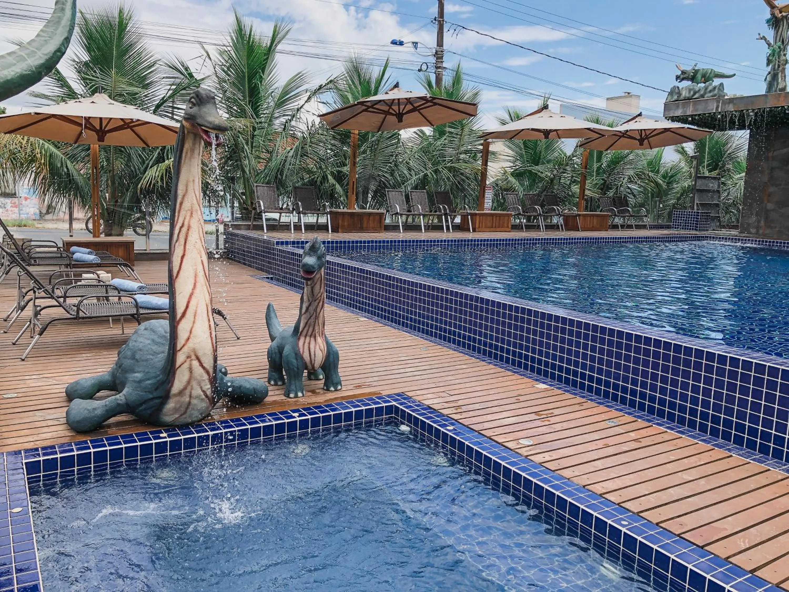 Pool view in Hotel Recanto dos Dinossauros