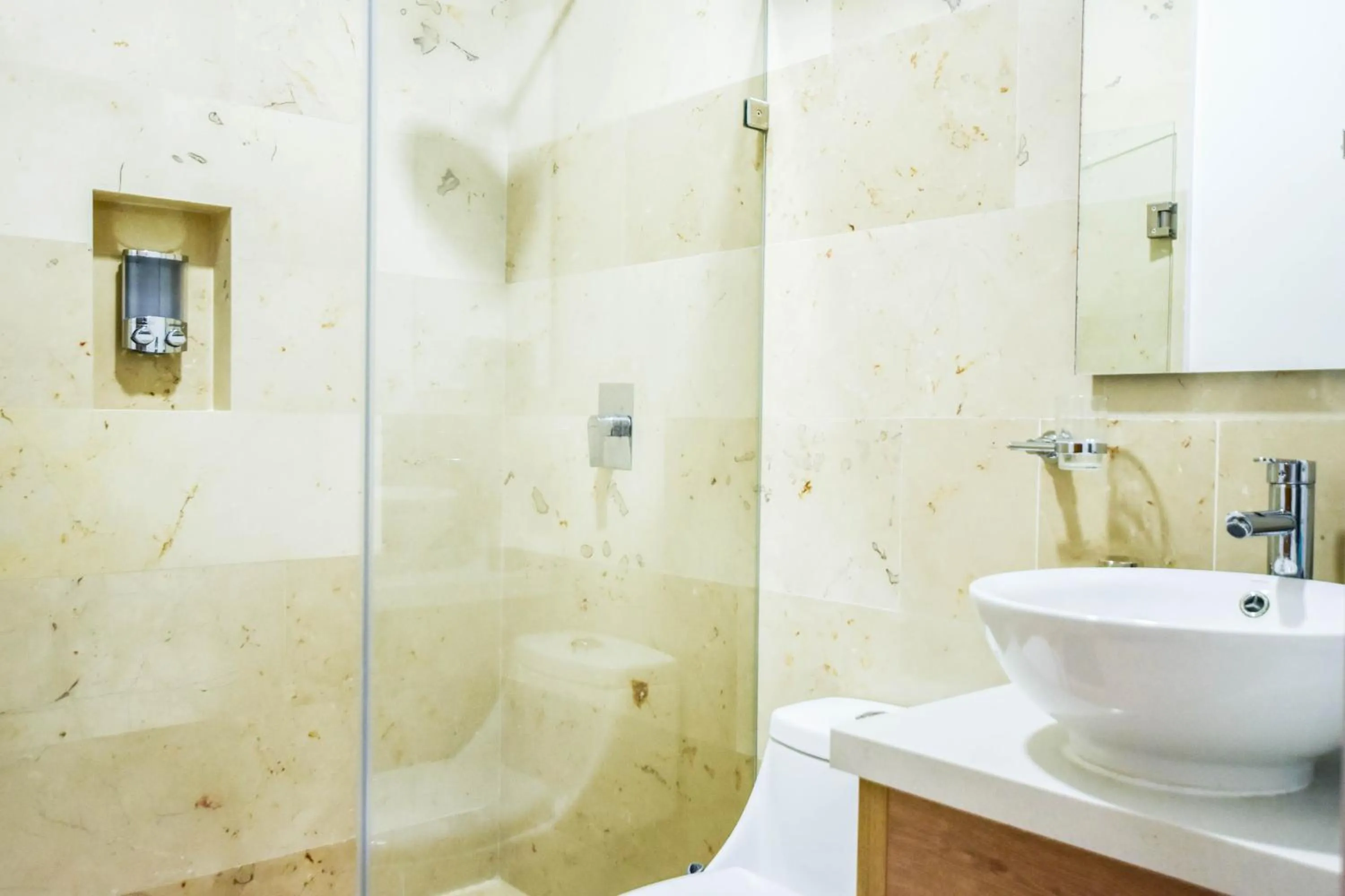 Bathroom in Lil town Menesse by Casago