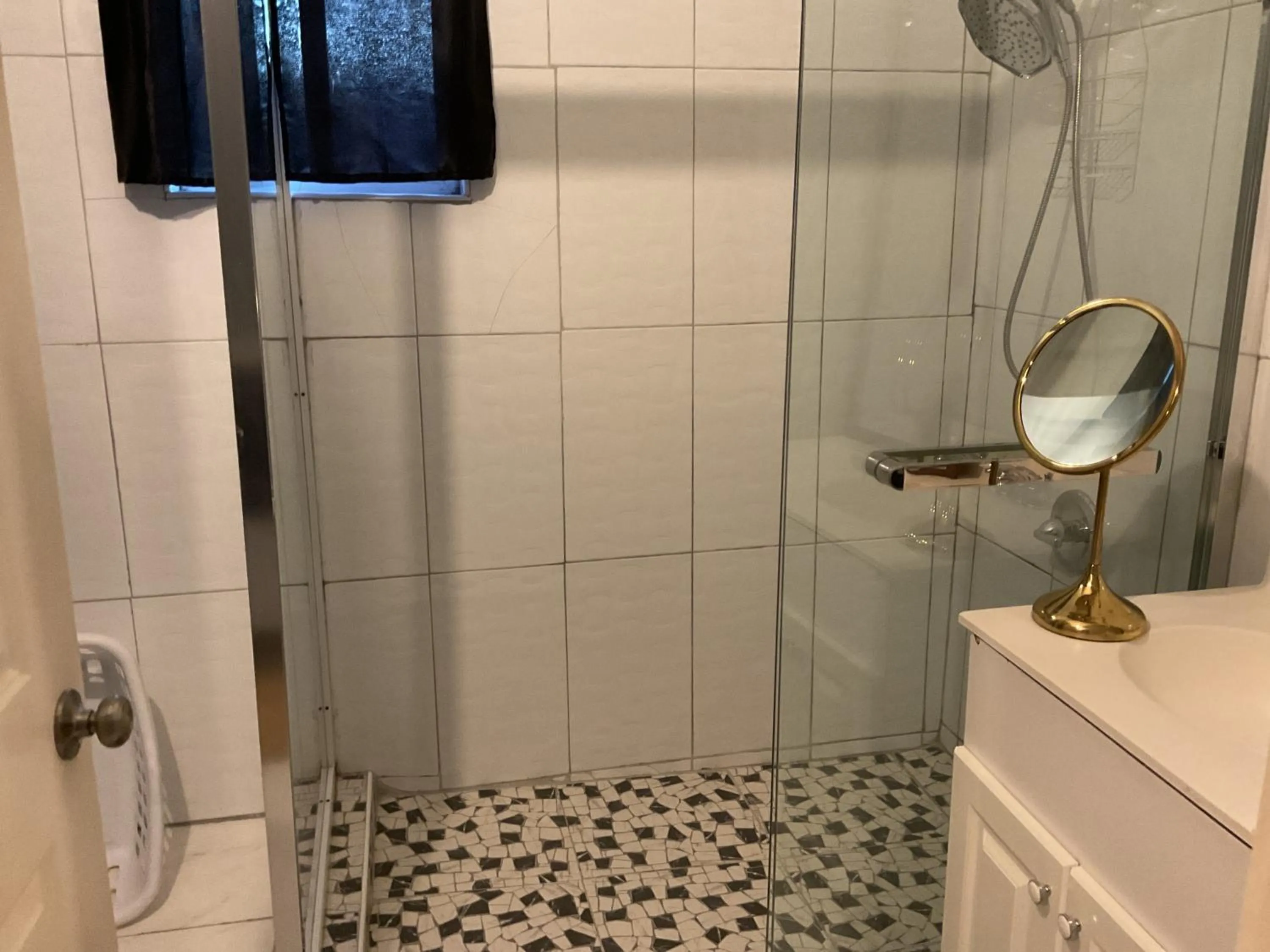 A taste of Jamaica Lavern’s Place