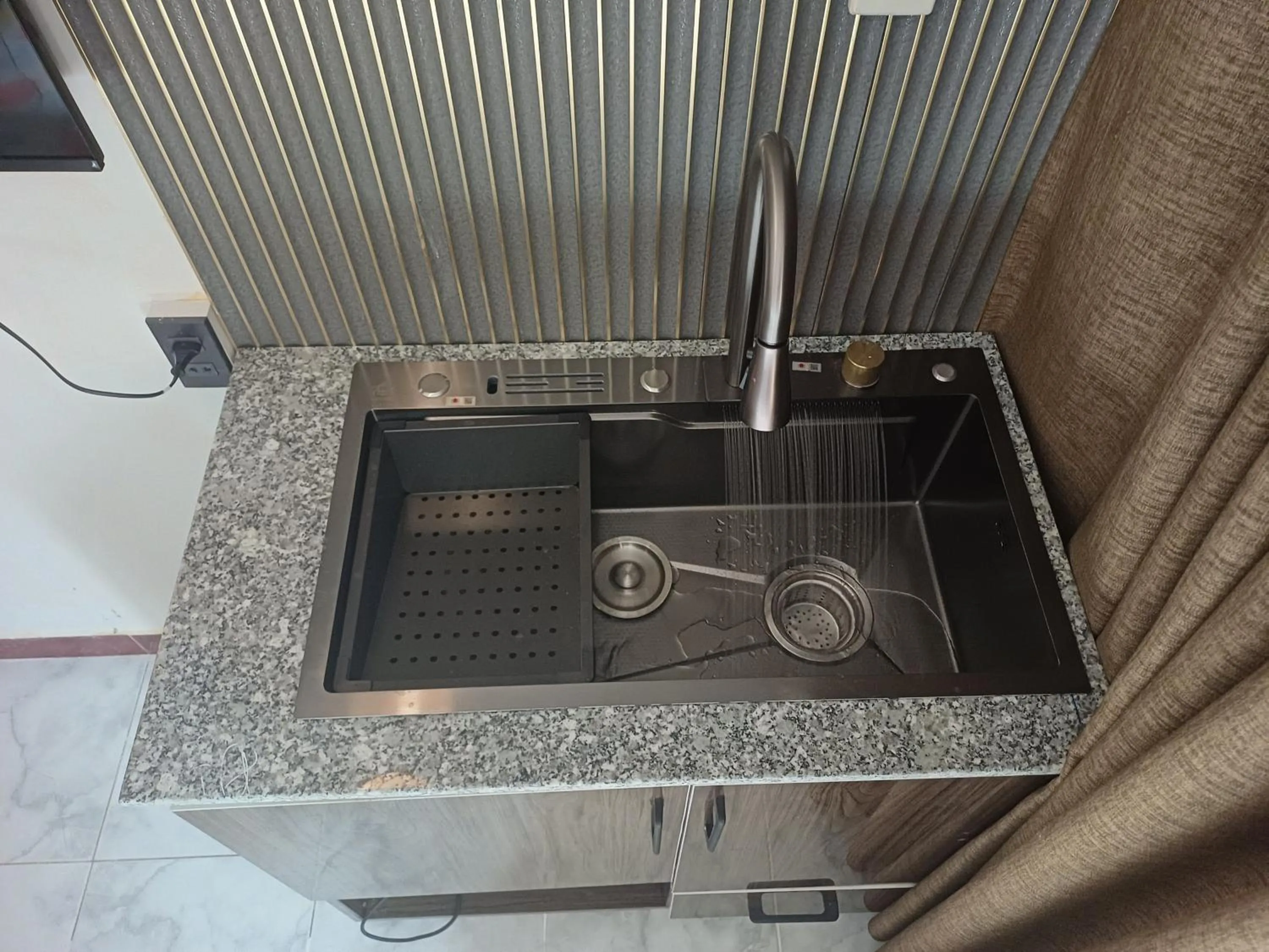 Kitchen or kitchenette in Homestay Hostel Apartment Minh Lộc