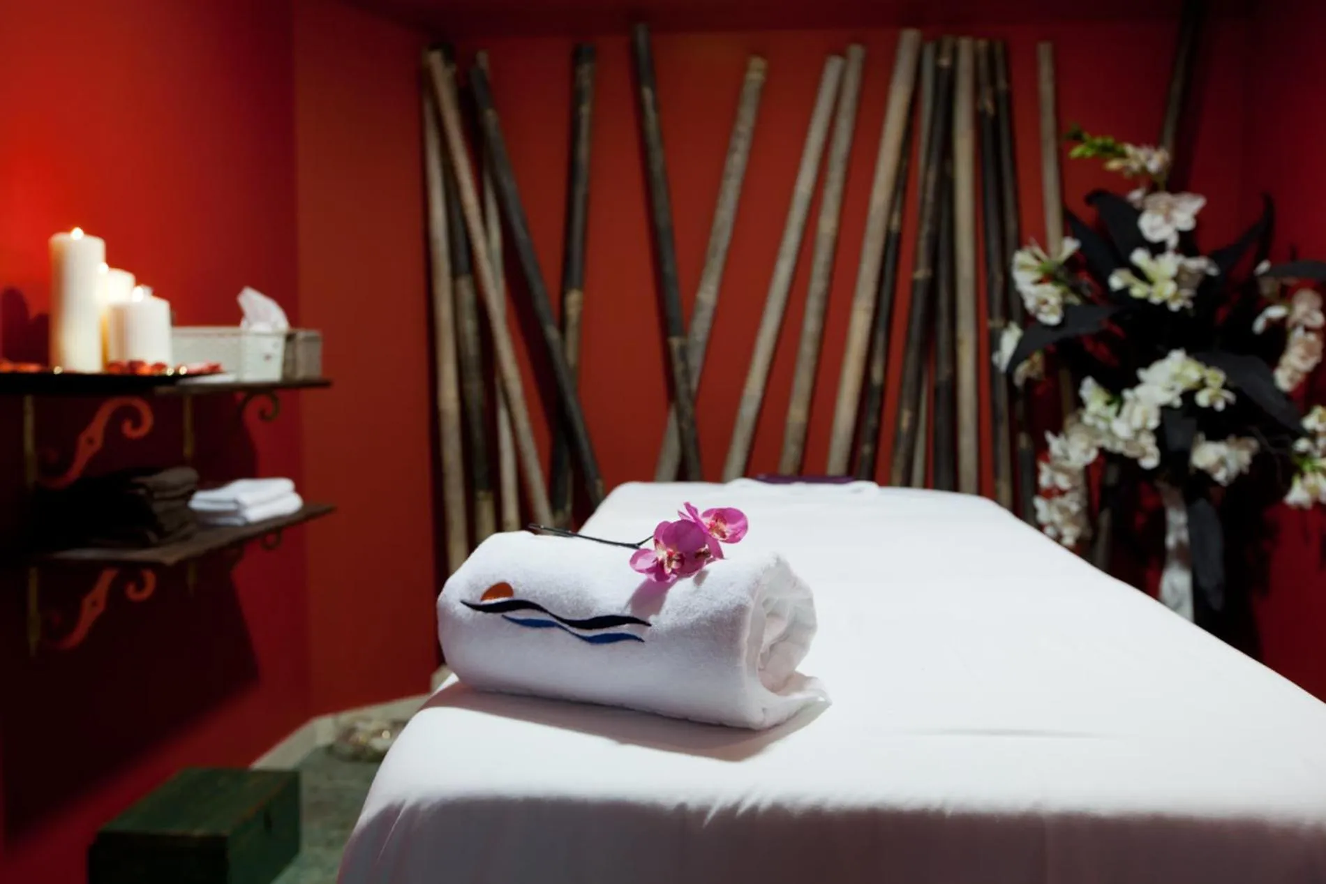 Spa and wellness centre/facilities, Bed in Ambassador Playa I