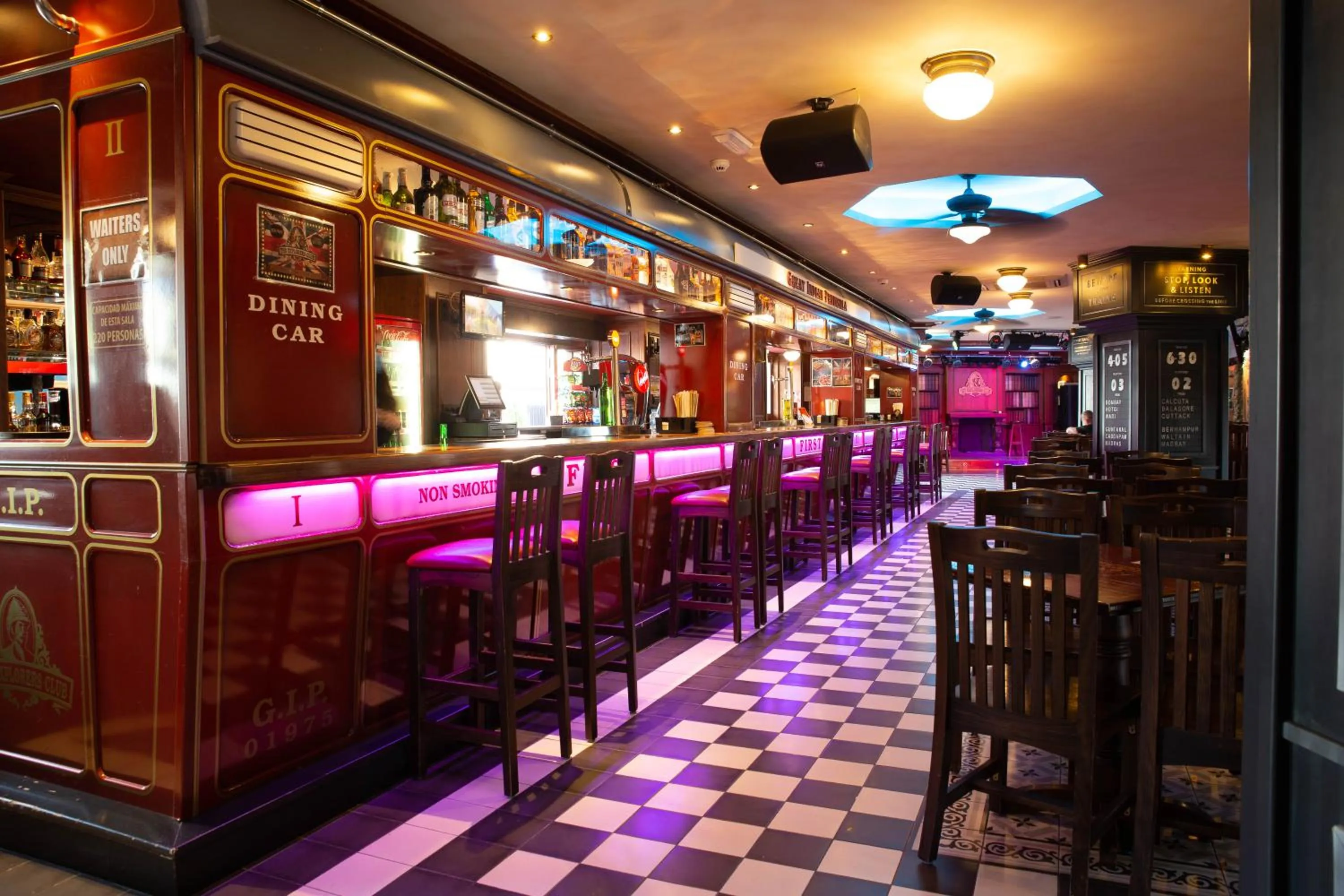 Lounge or bar in Ambassador Playa I