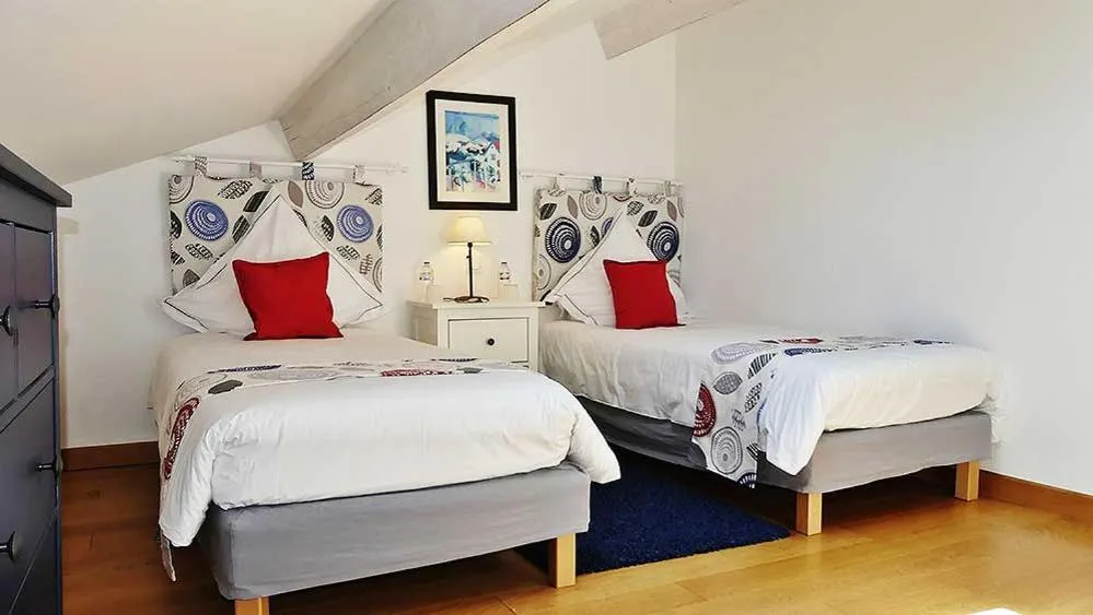 Bedroom, Bed in Mas de Capelou