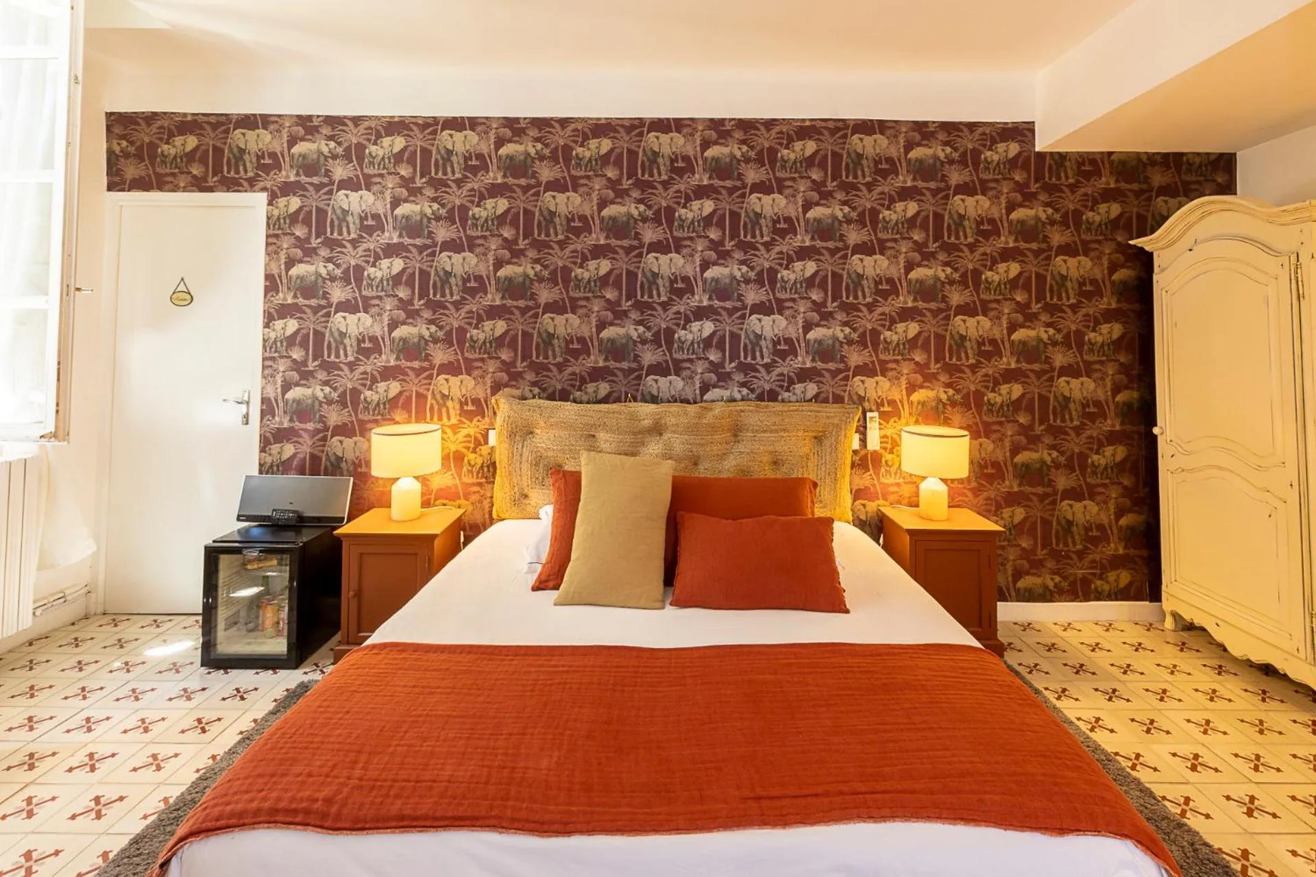 Photo of the whole room, Bed in Mas de Capelou