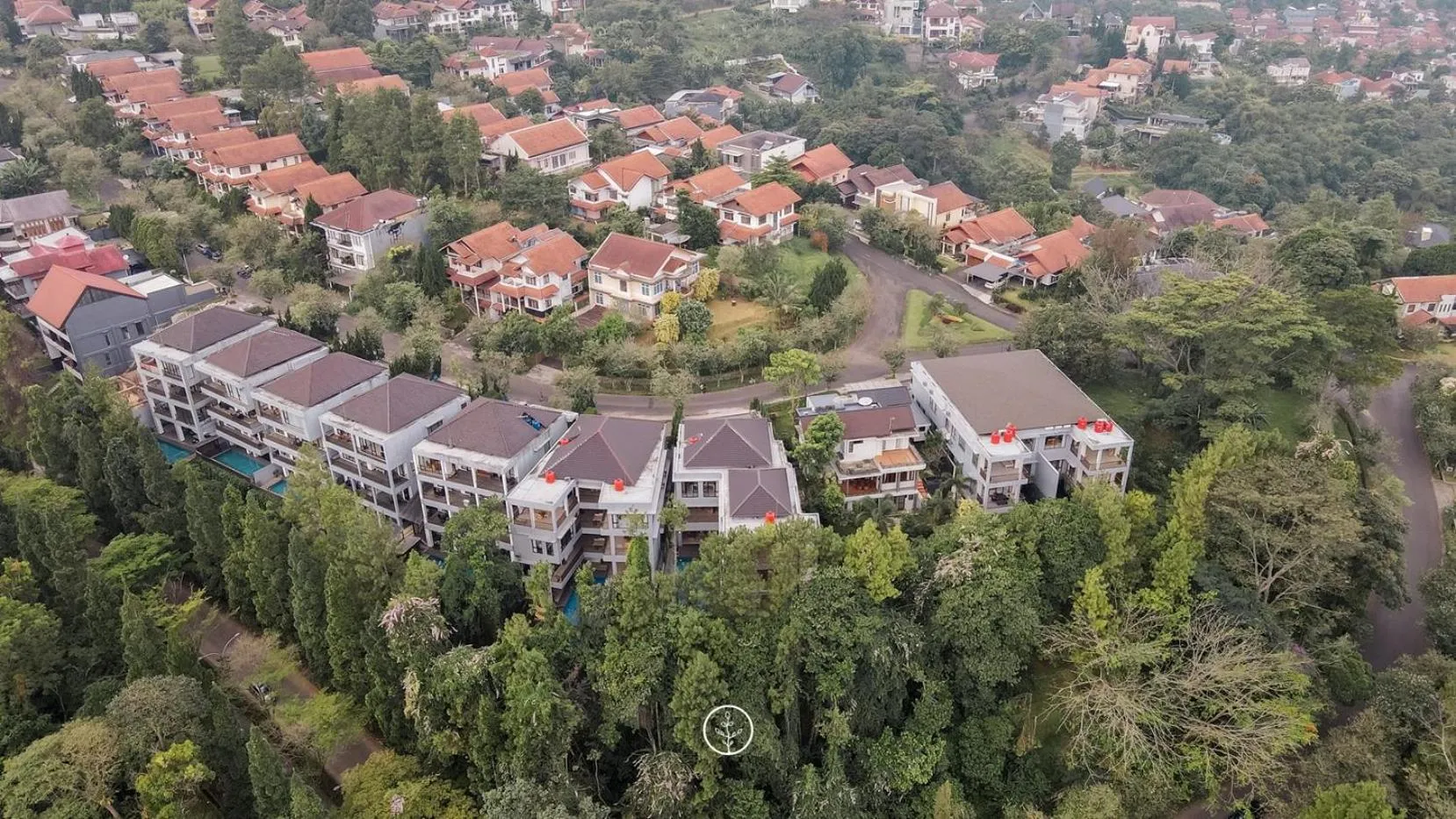 Bird's eye view in Atsuka Hill View Villa 8 bedrooms with a private heated swimming pool