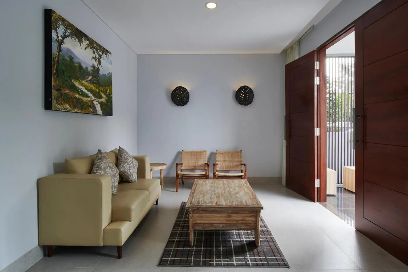 Seating area in Atsuka Hill View Villa 8 bedrooms with a private heated swimming pool
