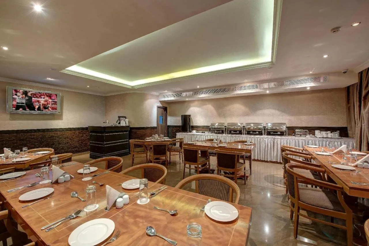 Breakfast in Palm Beach Hotel