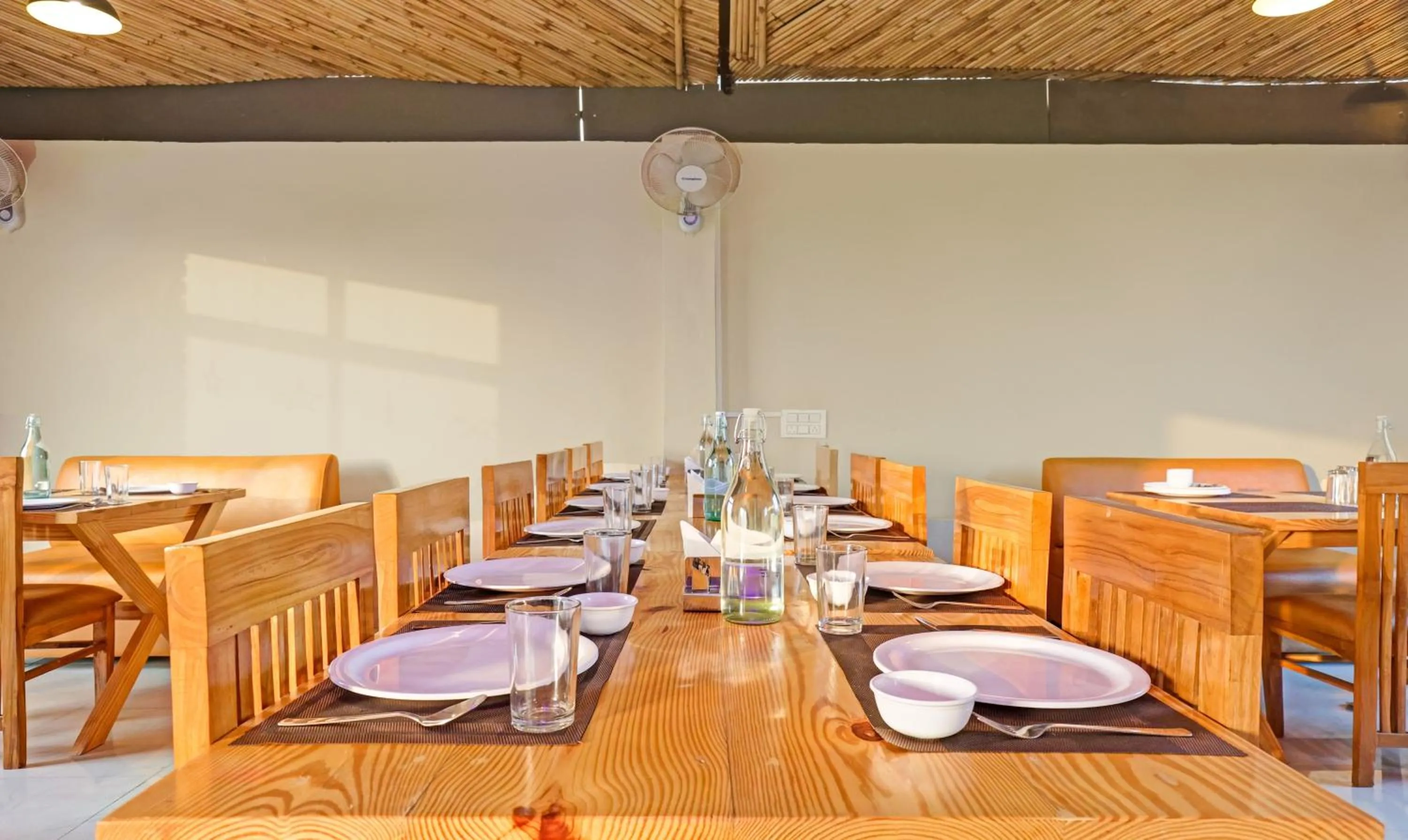 Restaurant/places to eat in Treebo Kaira Resort With Pool View, 5 Km From Jim Corbett Jungle Safari