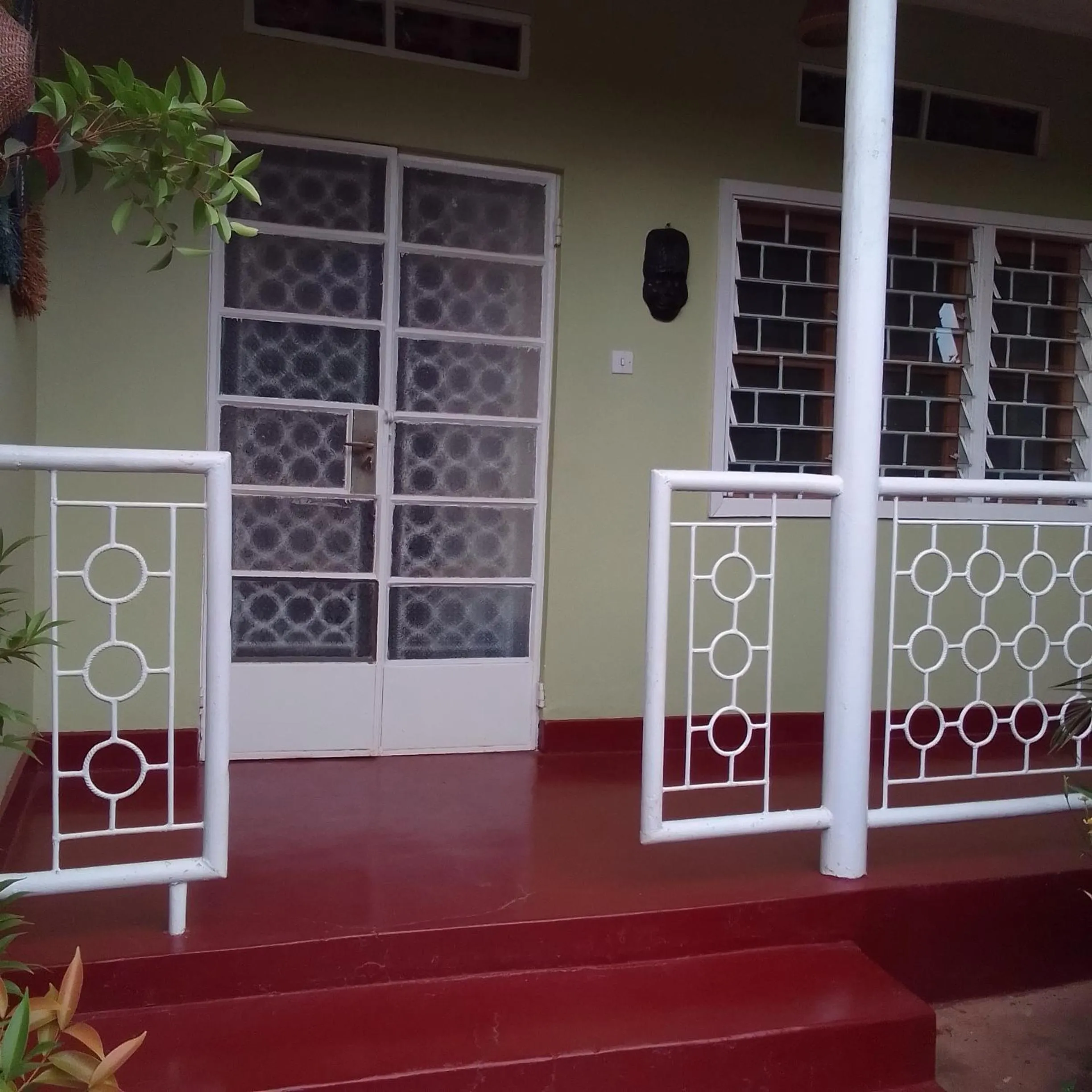 Facade/entrance in Dream jet suites