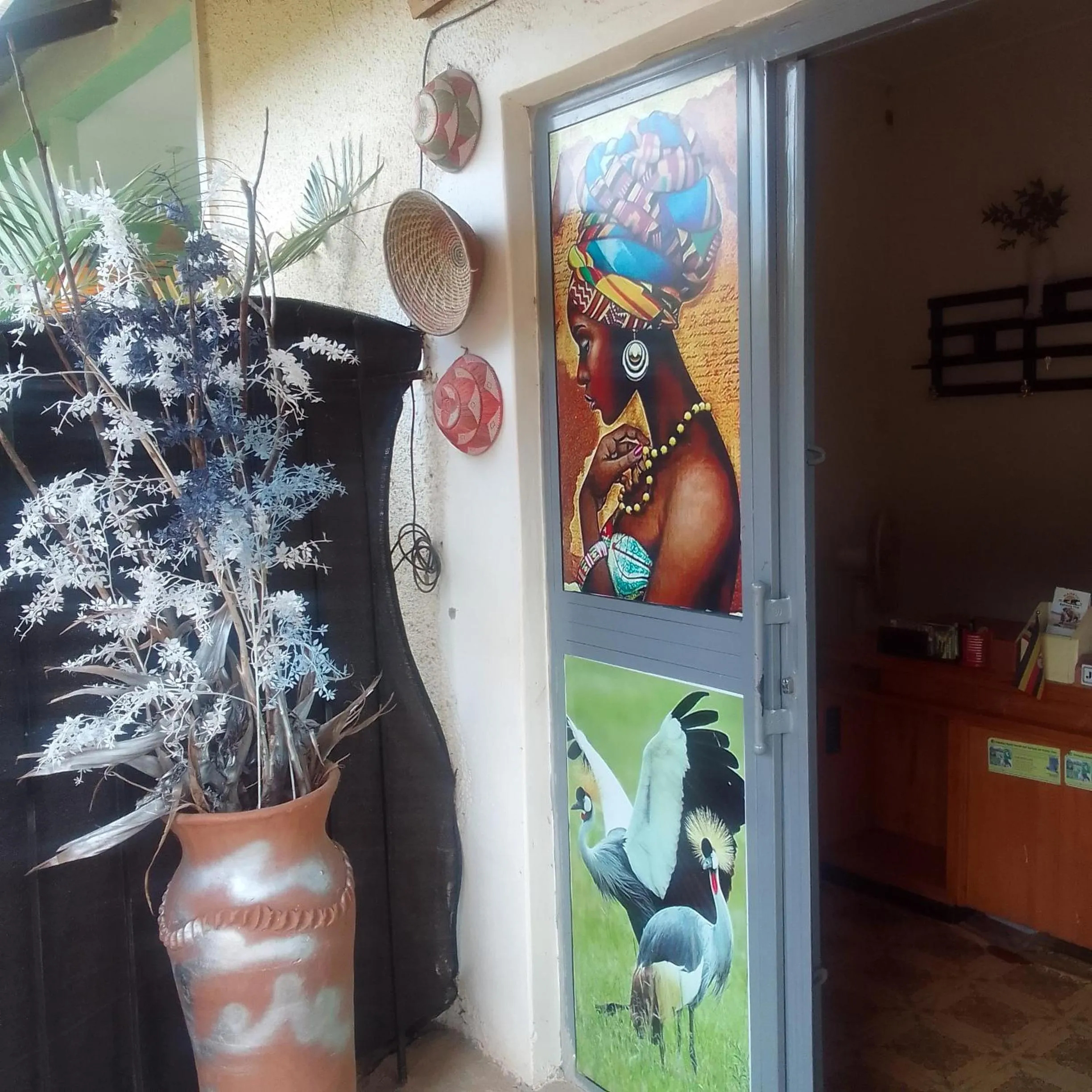 Facade/entrance in Dream jet suites