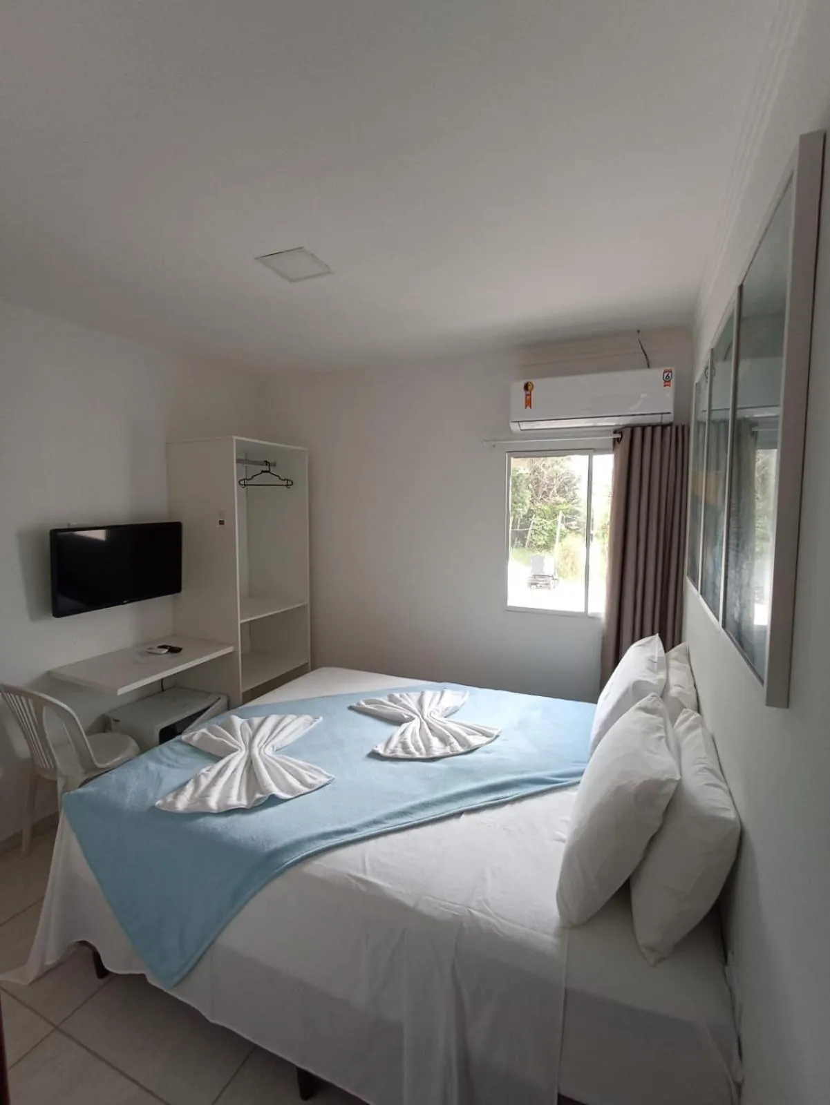 Photo of the whole room, Bed in Pousada Villa Costeira