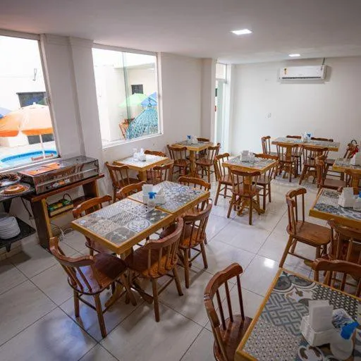 Restaurant/places to eat in Pousada Villa Costeira