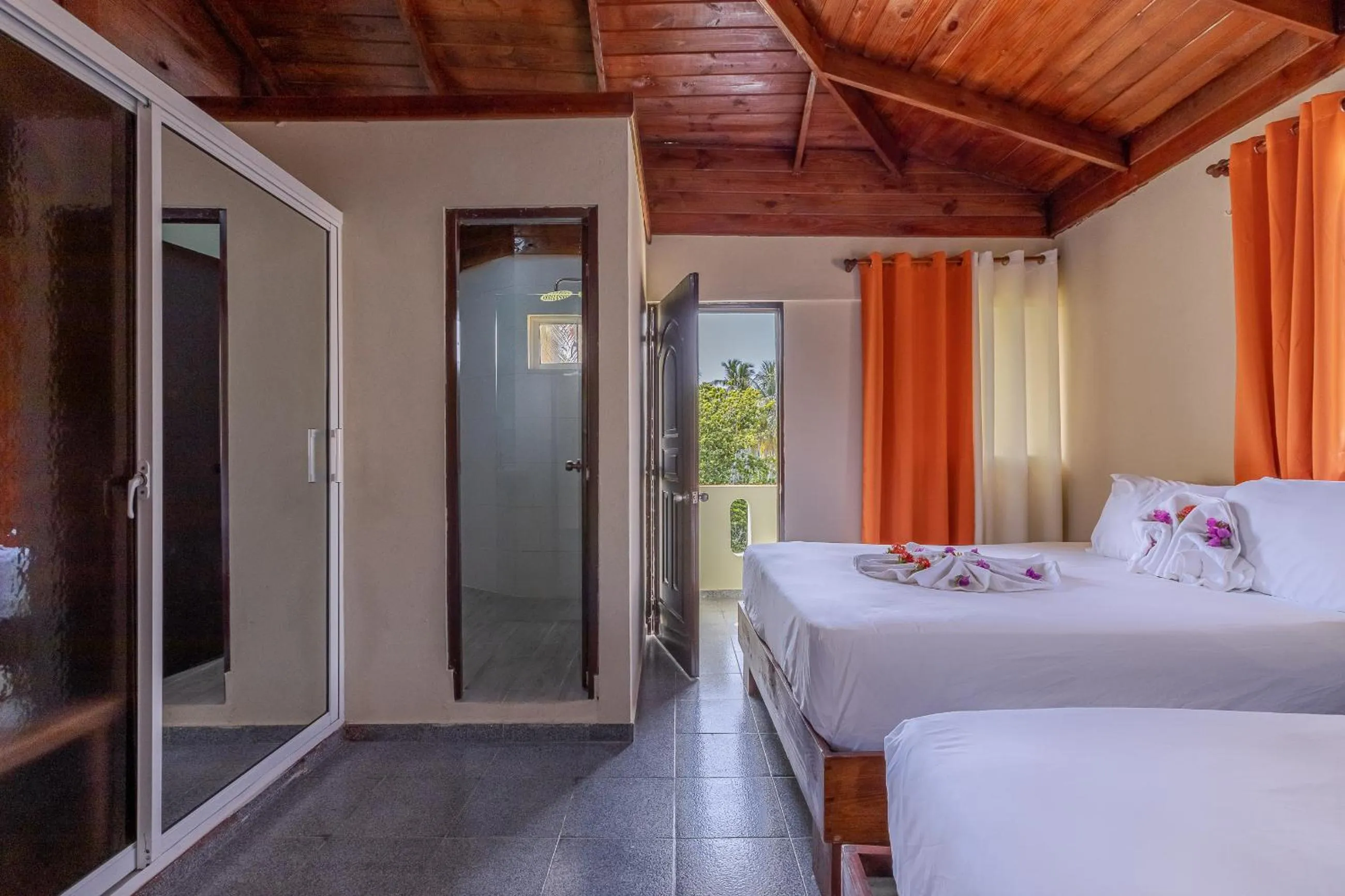 Photo of the whole room, Bed in Hotel Turístico Marian