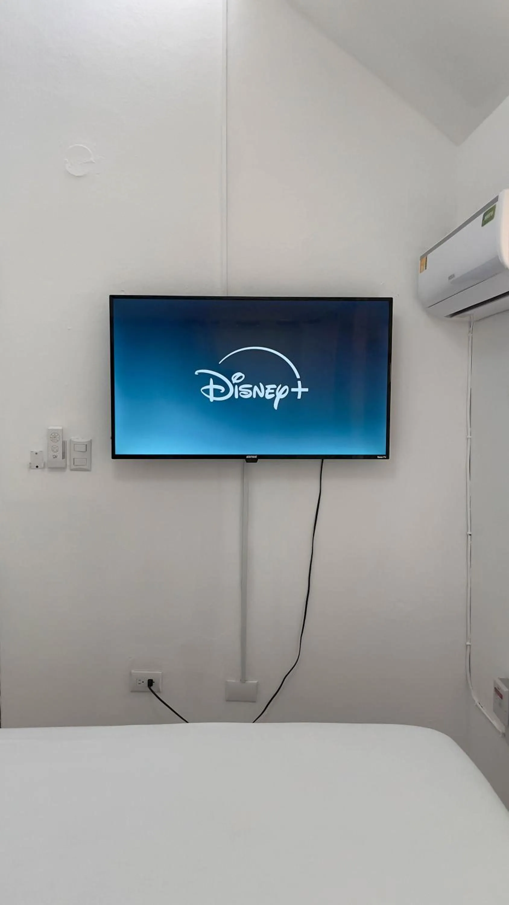 TV and multimedia, Bed in Hotel Turístico Marian