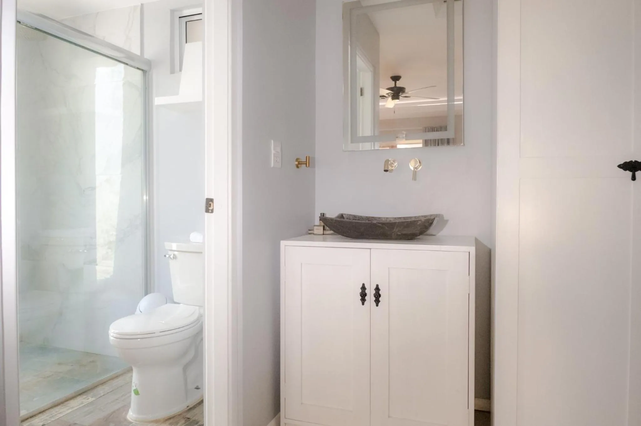 Bathroom in Hacienda Valentino