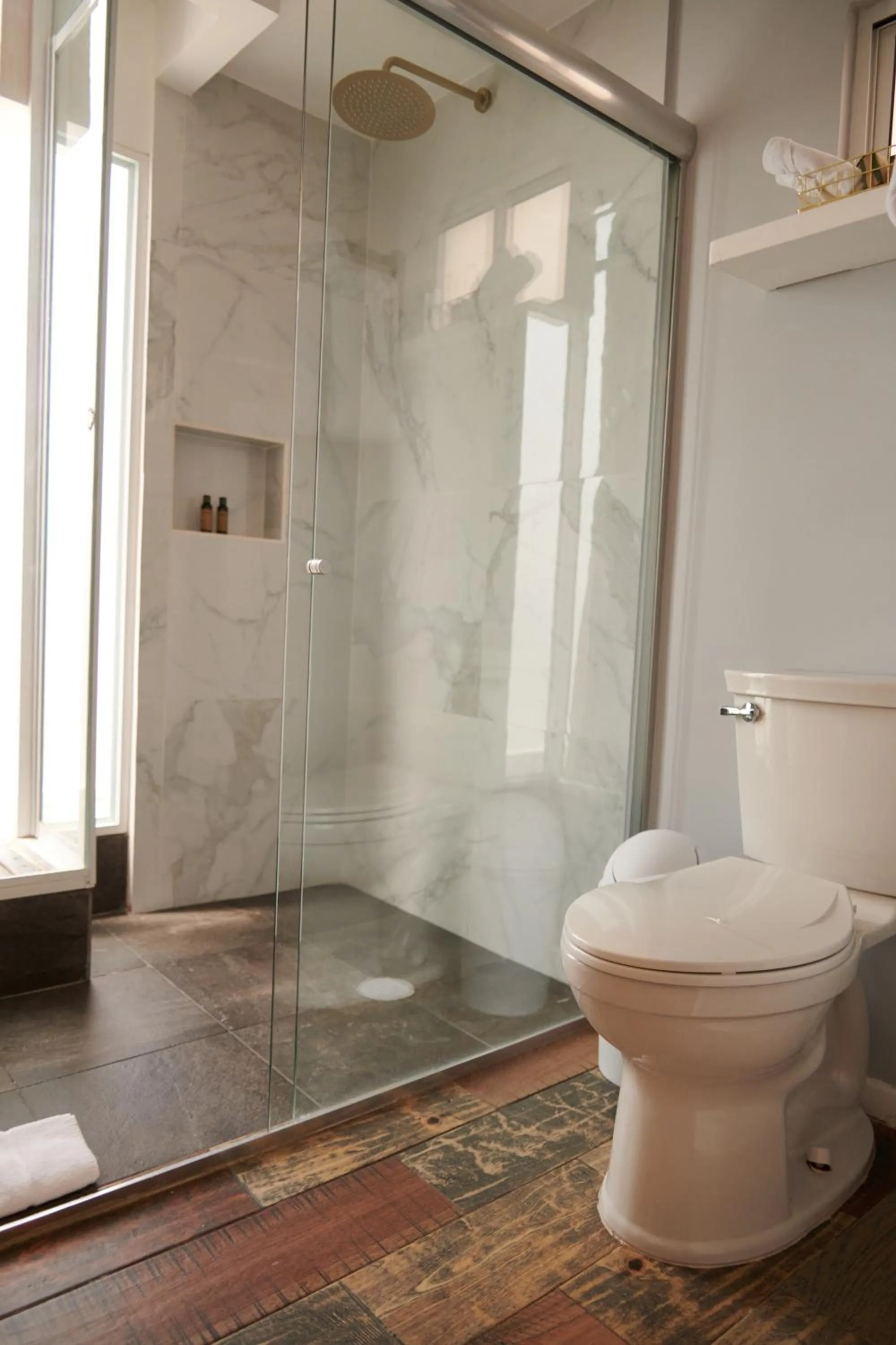 Bathroom in Hacienda Valentino