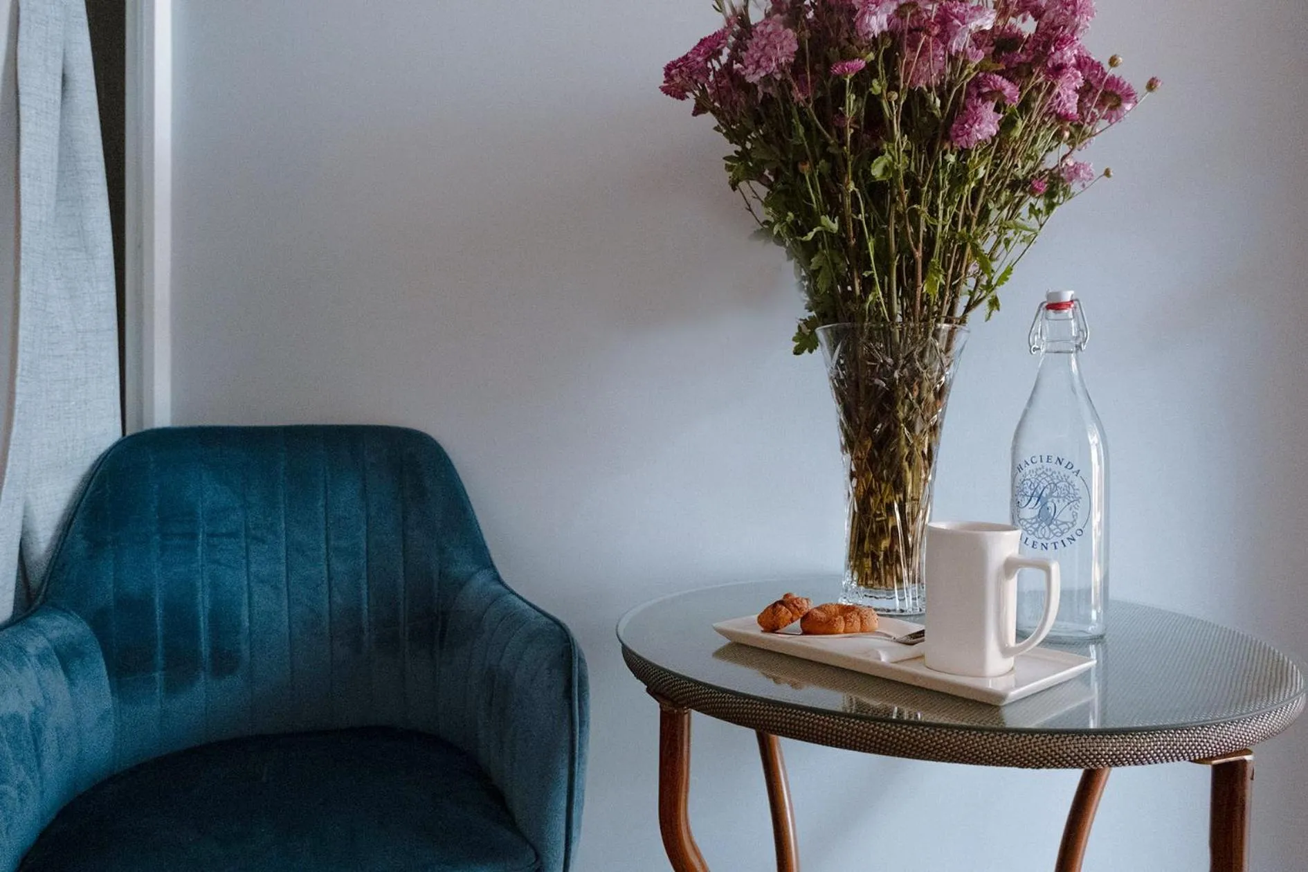 Seating area in Hacienda Valentino