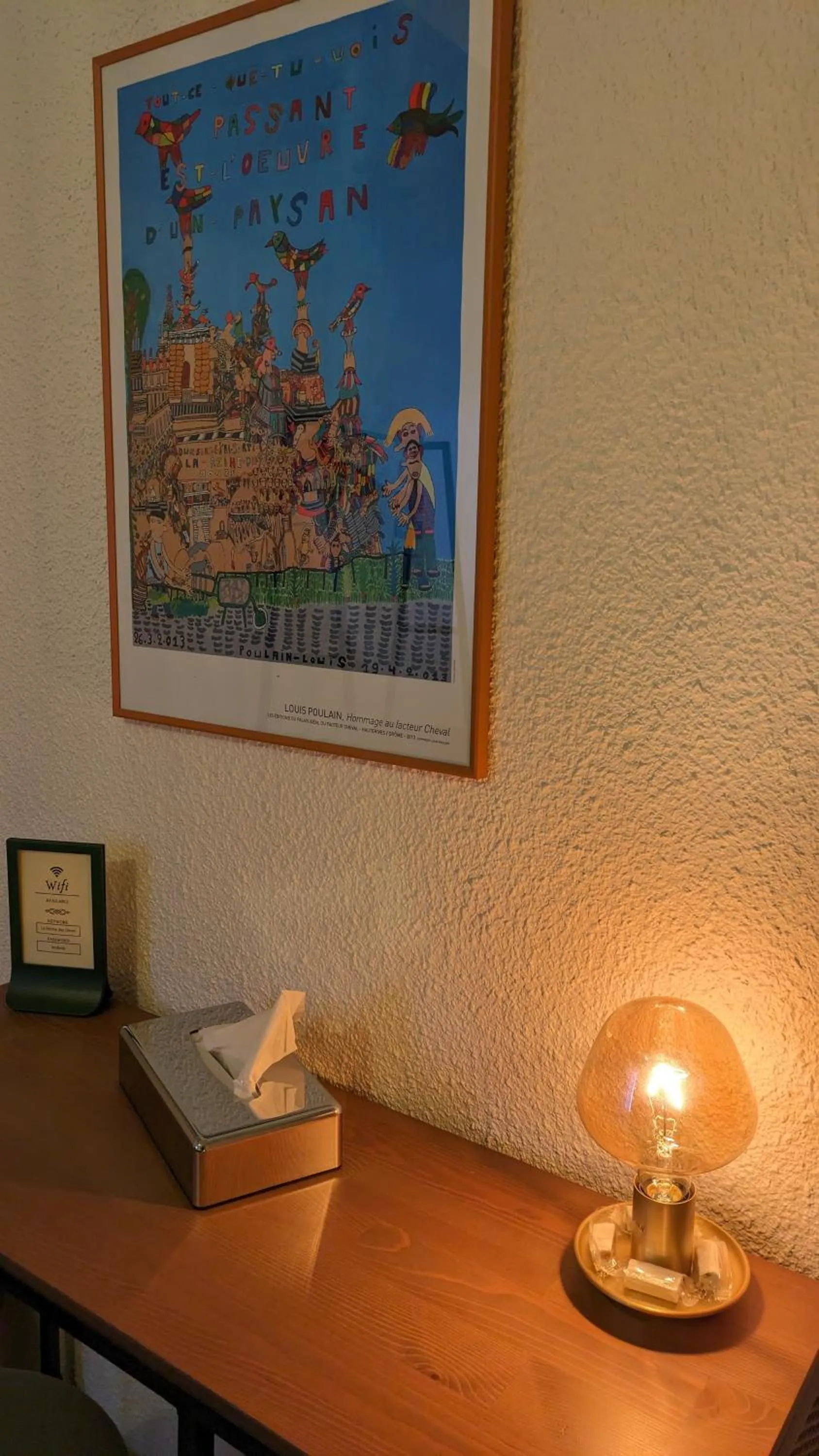 Decorative detail in La Ferme des Denis