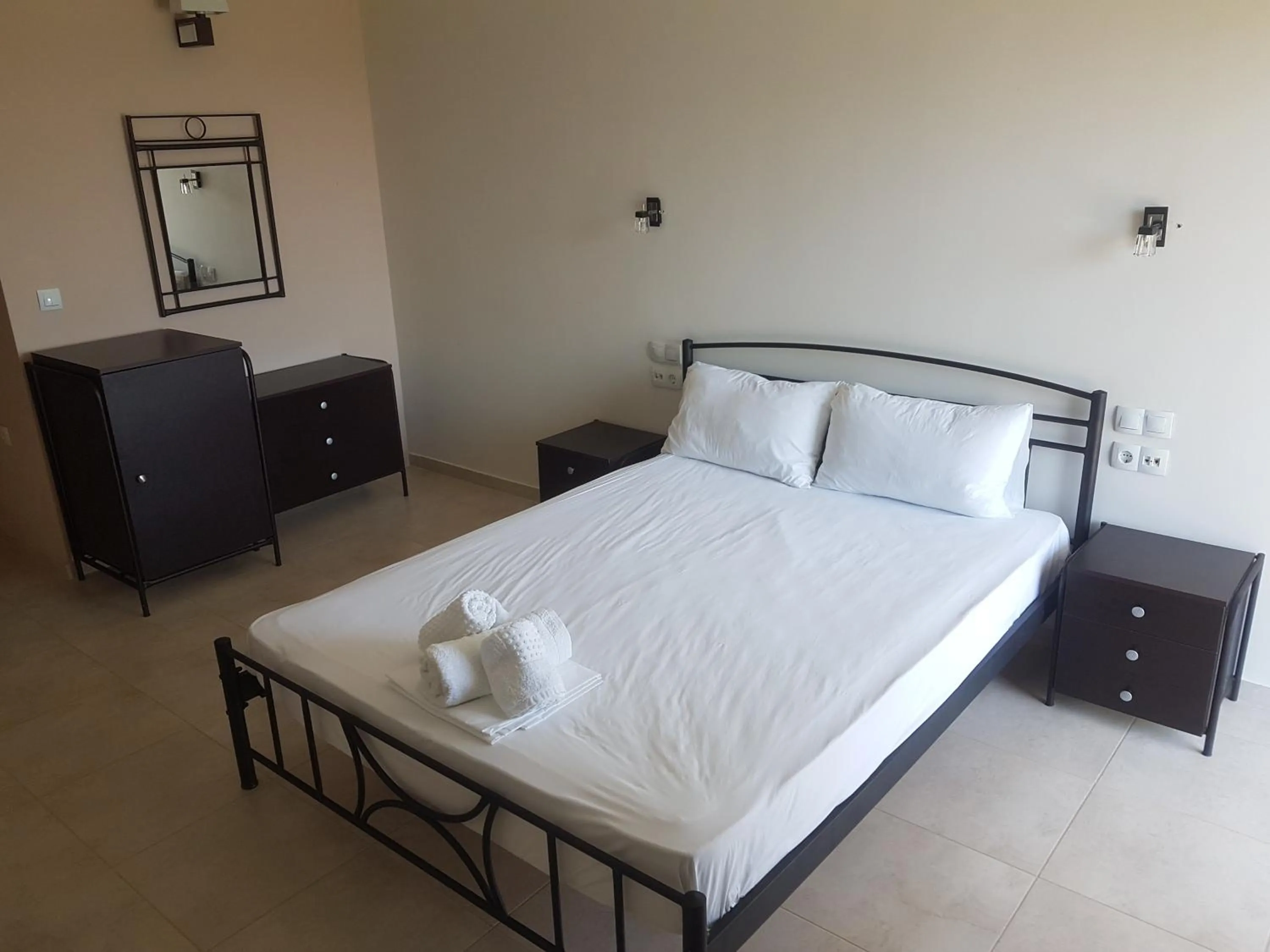 Photo of the whole room in Ocean Hotel Resort