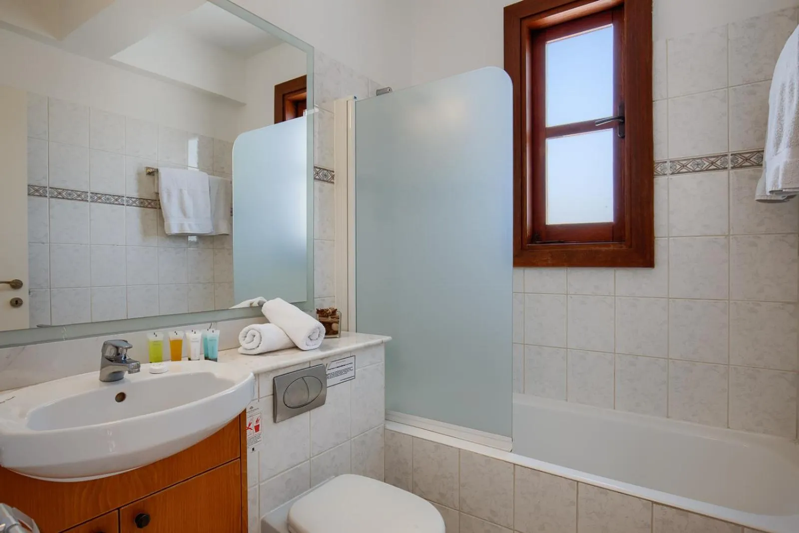 Bathroom in Aphrodite Hills Rentals - Superior Villas
