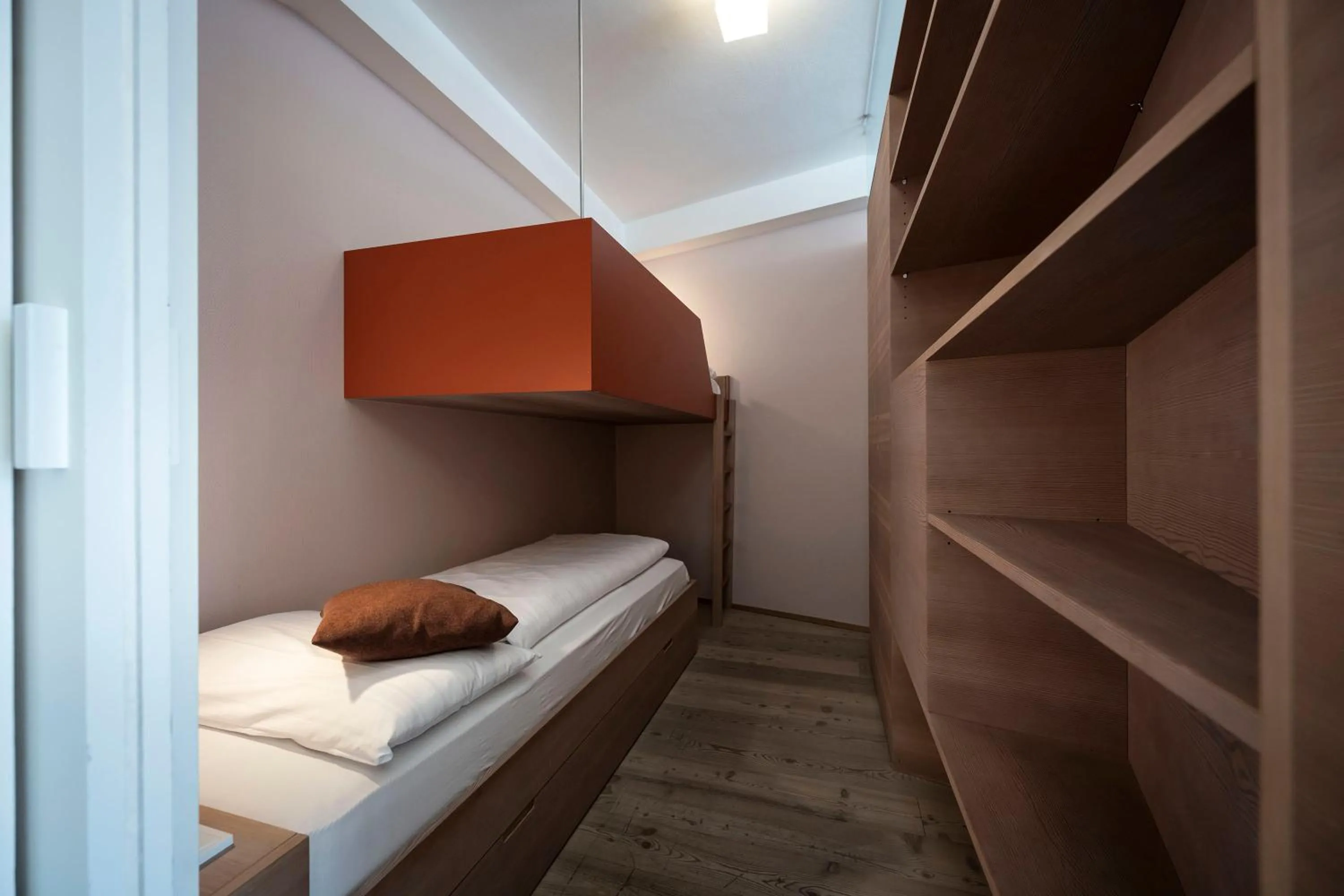 Bedroom, Bed in Residence Königswarte Strata Sexten