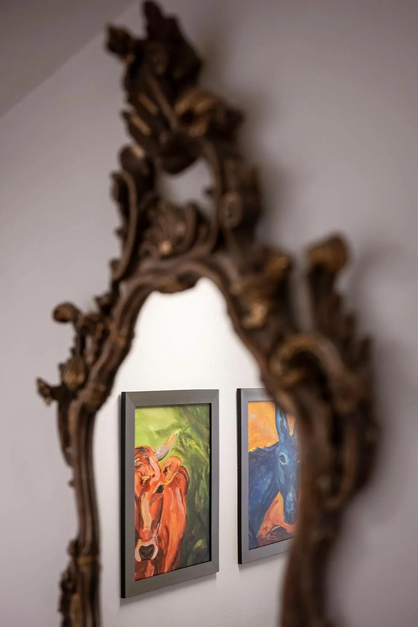 Decorative detail in Residence Königswarte Strata Sexten