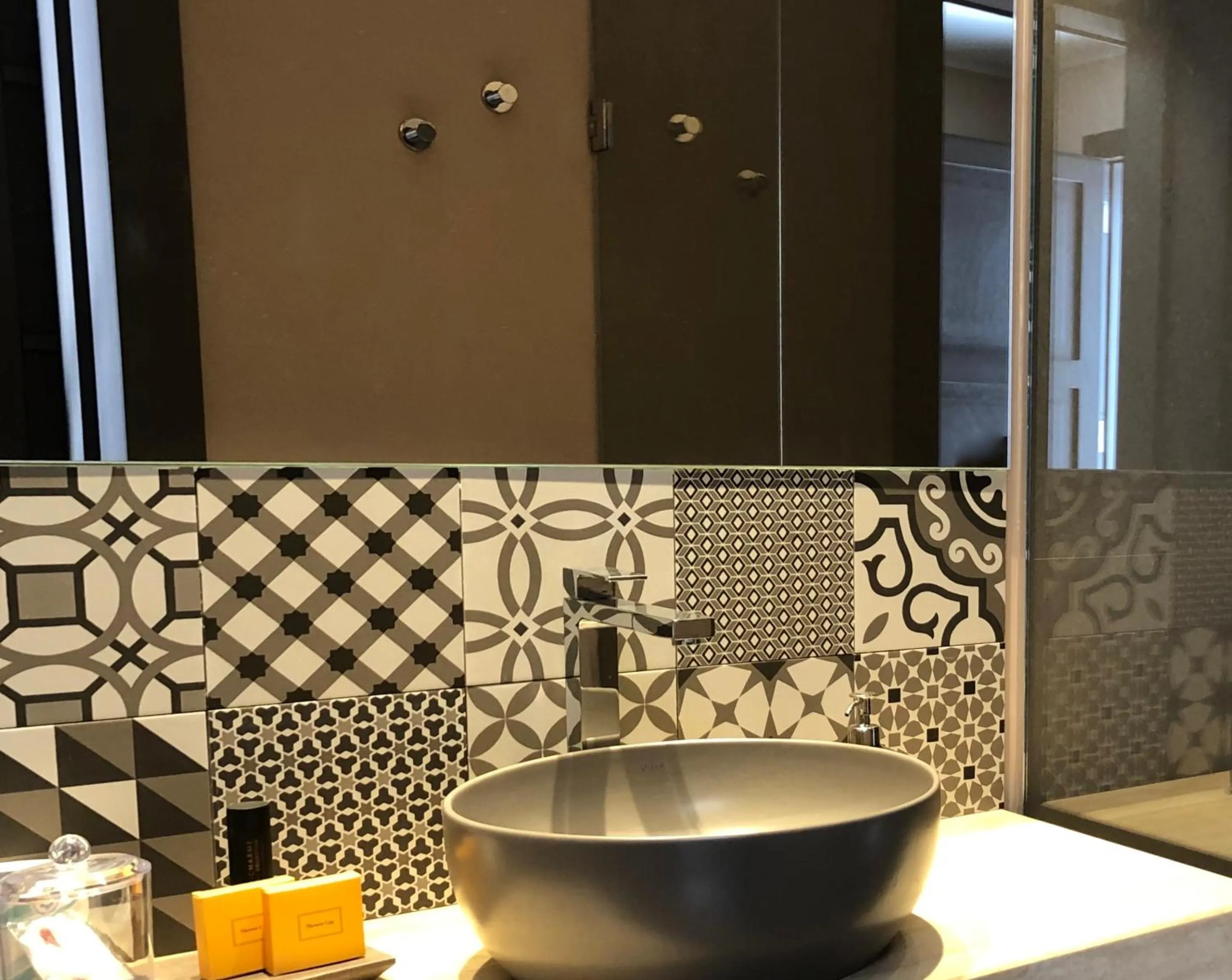 Bathroom in Araja Villa&Suite by Geocharme