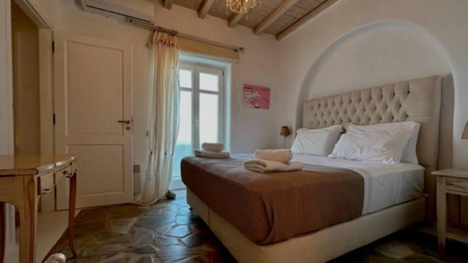 Bedroom in White Rock Suites & Villas